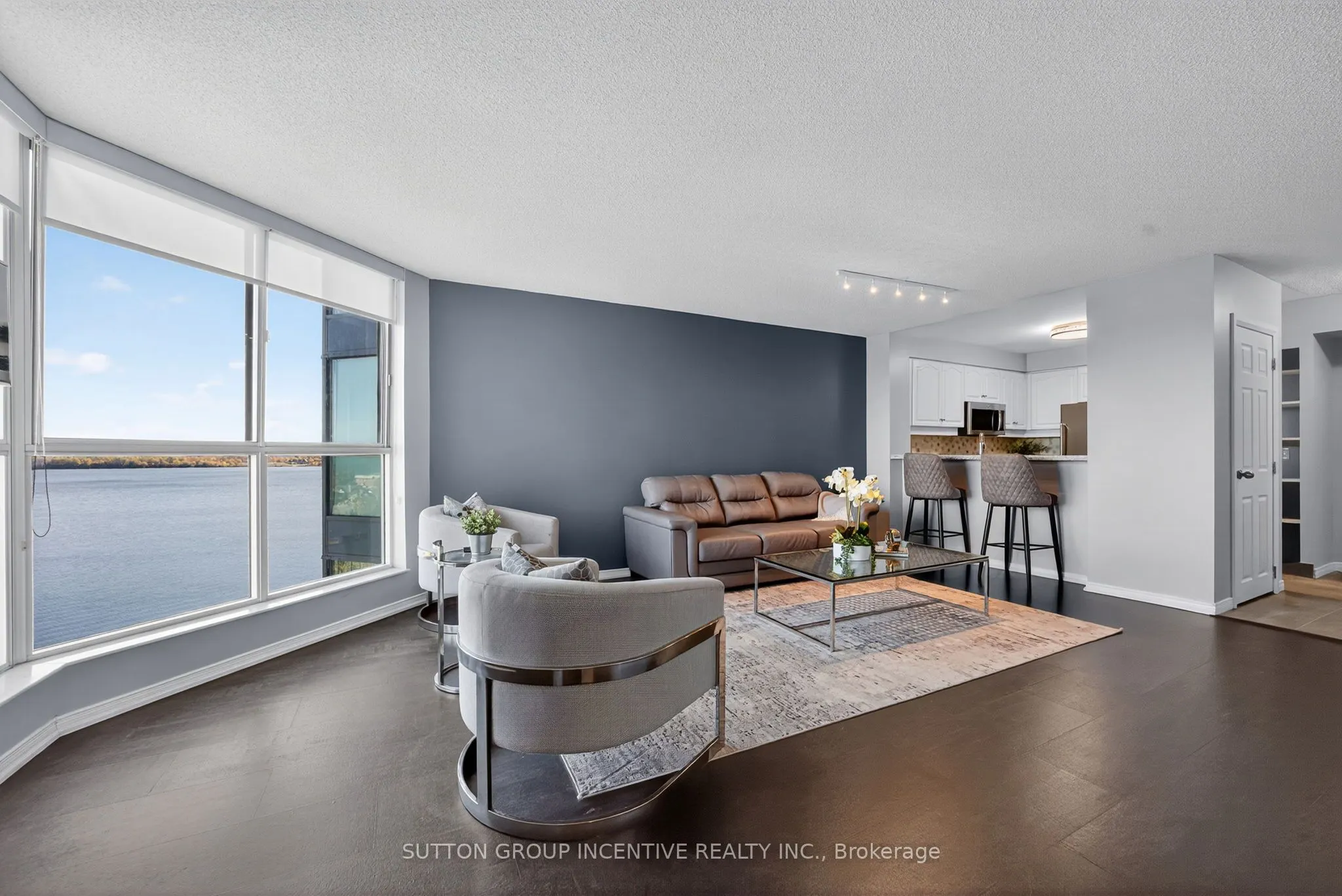 150 DUNLOP Street E, #908