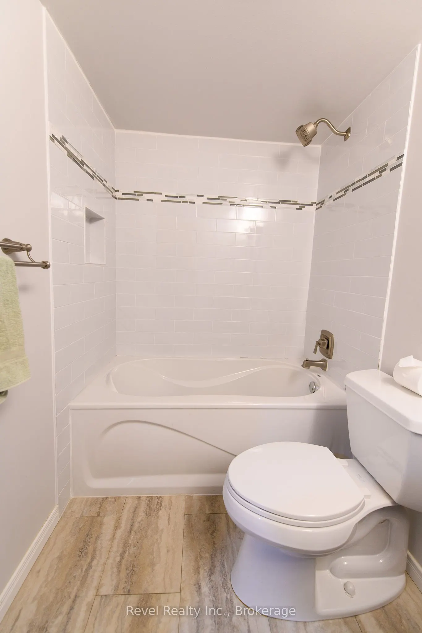 24 Ramblings Way, #305