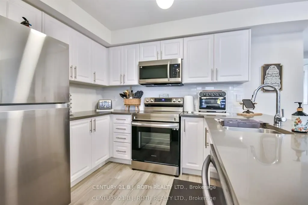 64 APPLETREE Lane, #69
