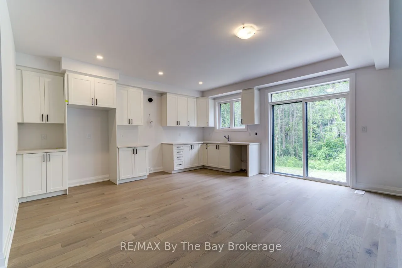 26 Amber Drive
