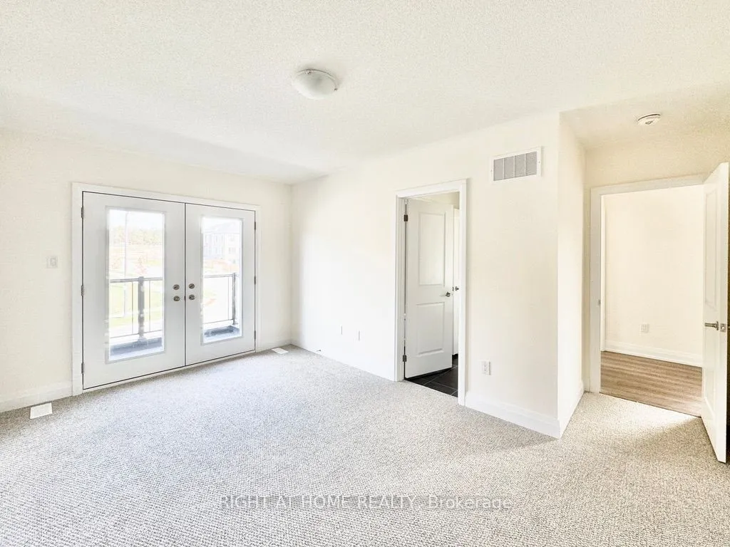 70 Bearberry Road, #Upper