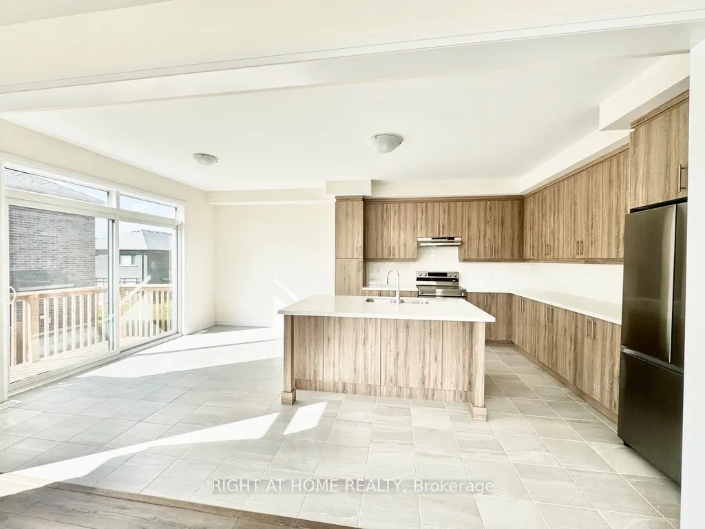 70 Bearberry Road, #Upper