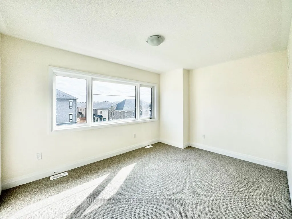 70 Bearberry Road, #Upper