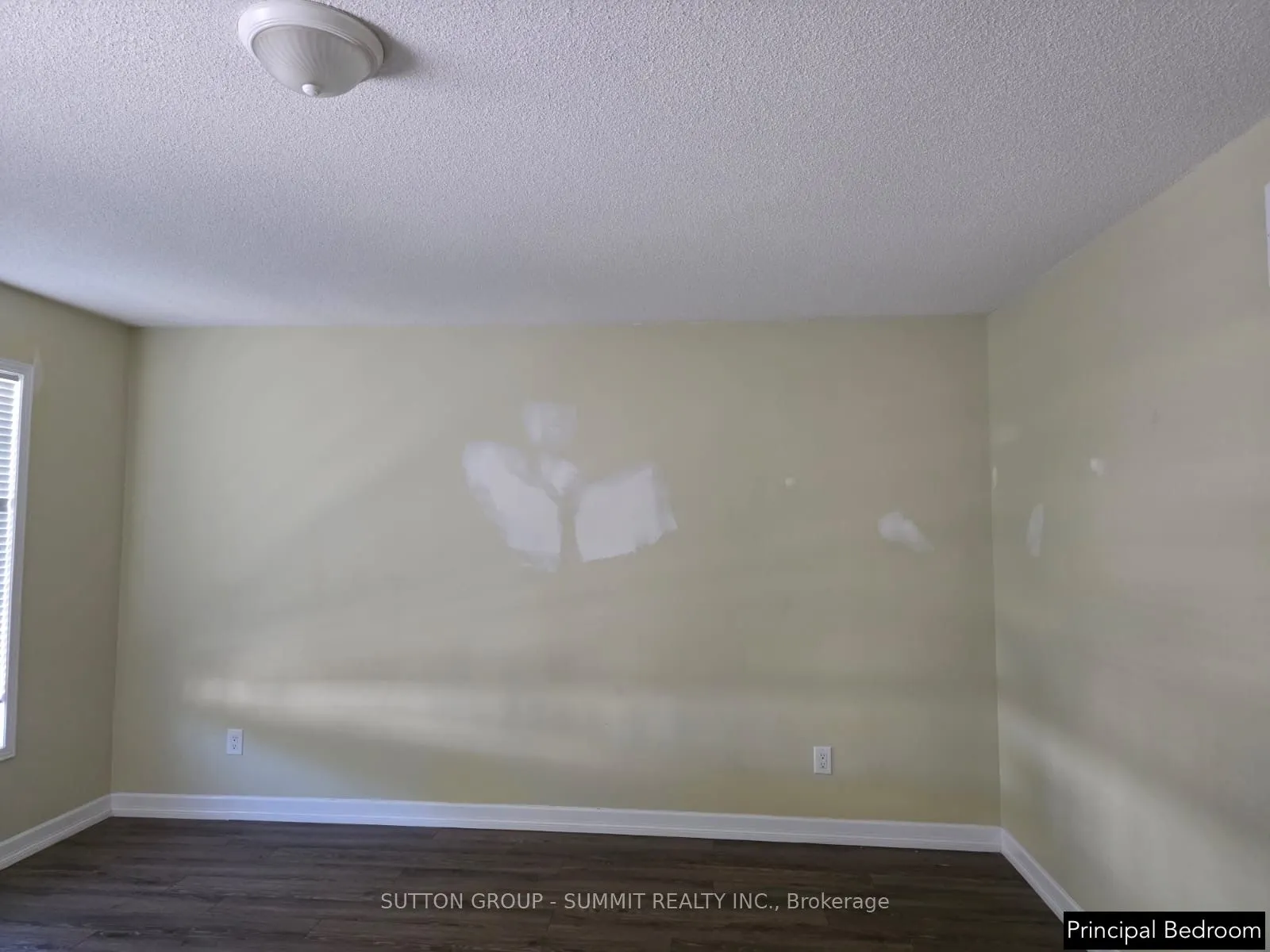 329 Edgehill Drive, #Upper