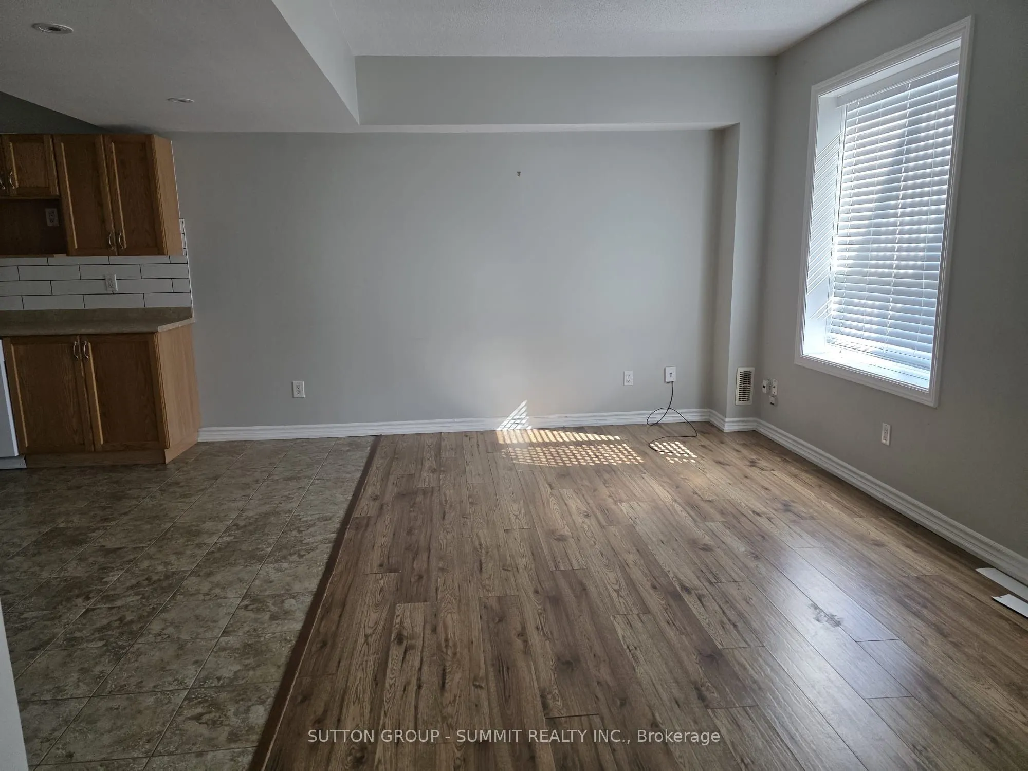329 Edgehill Drive, #Lower