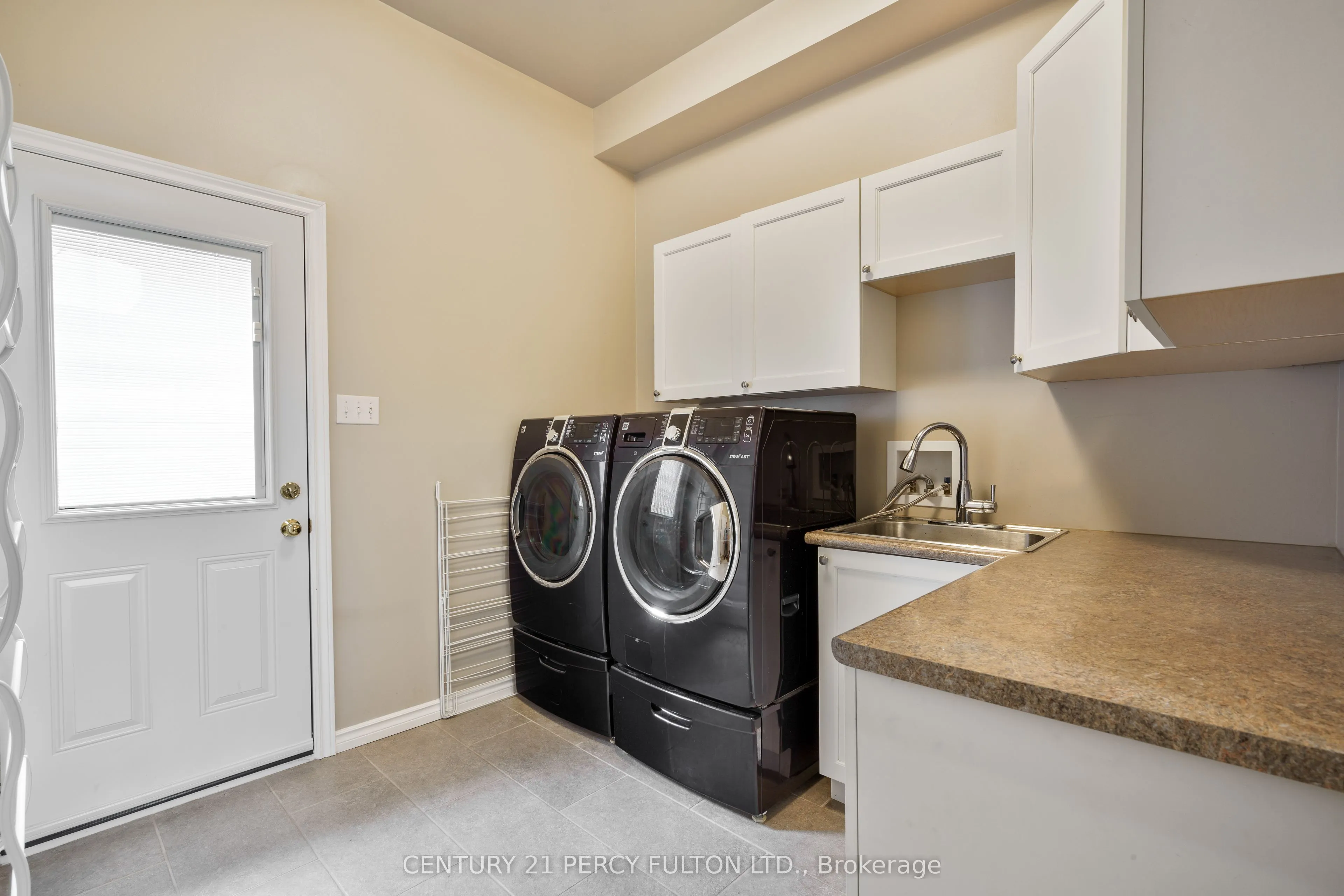 54 Cityview Circle