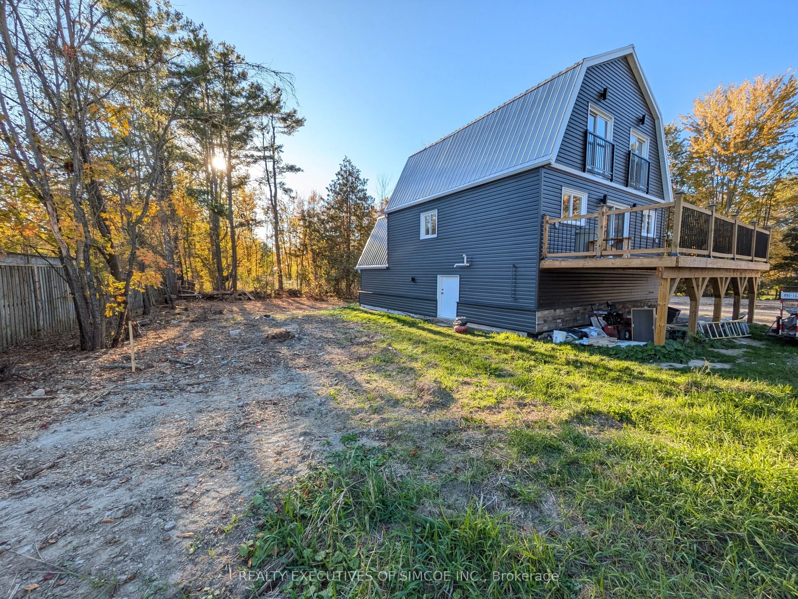 3464 Bayou Road