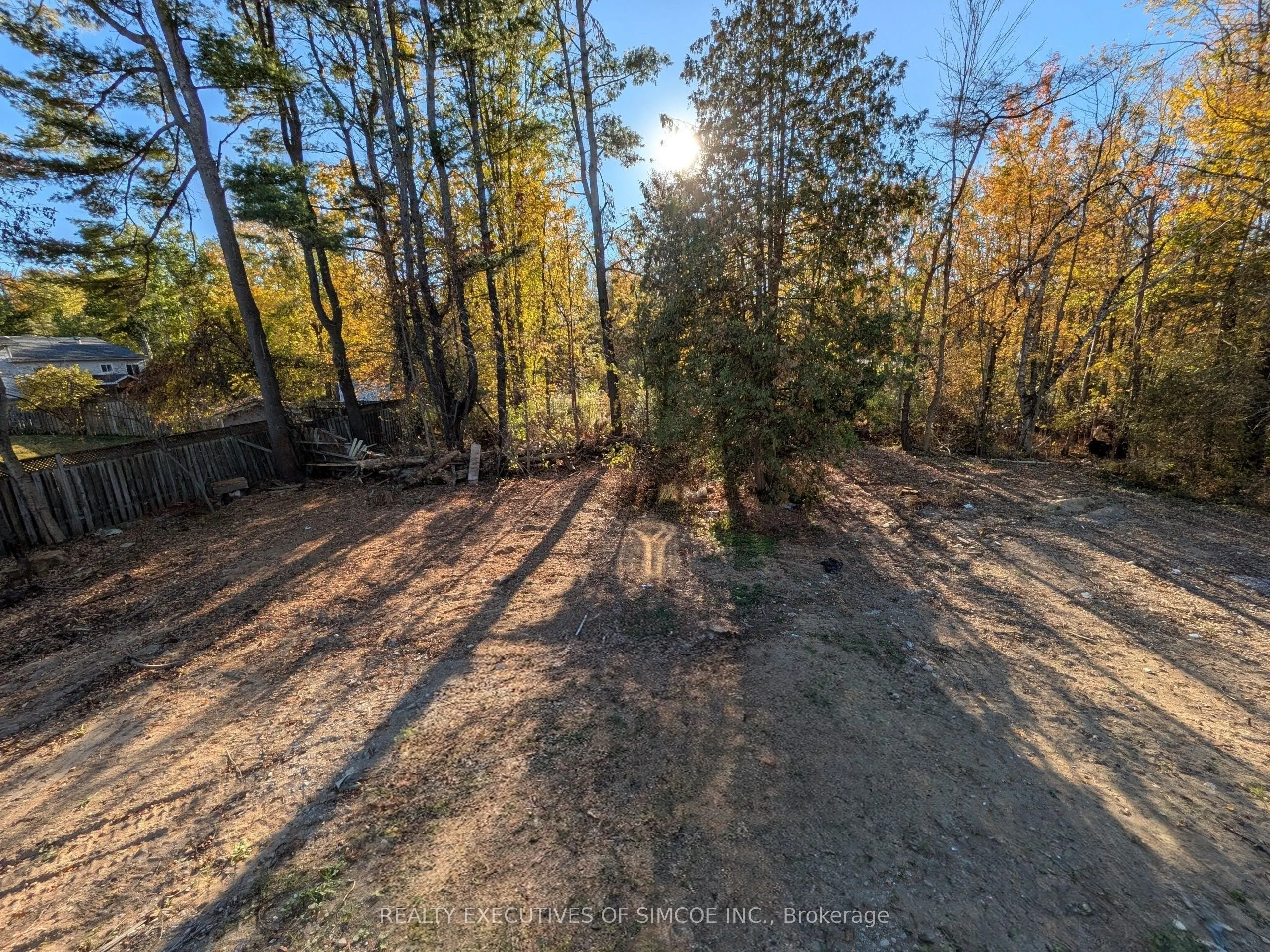 3464 Bayou Road