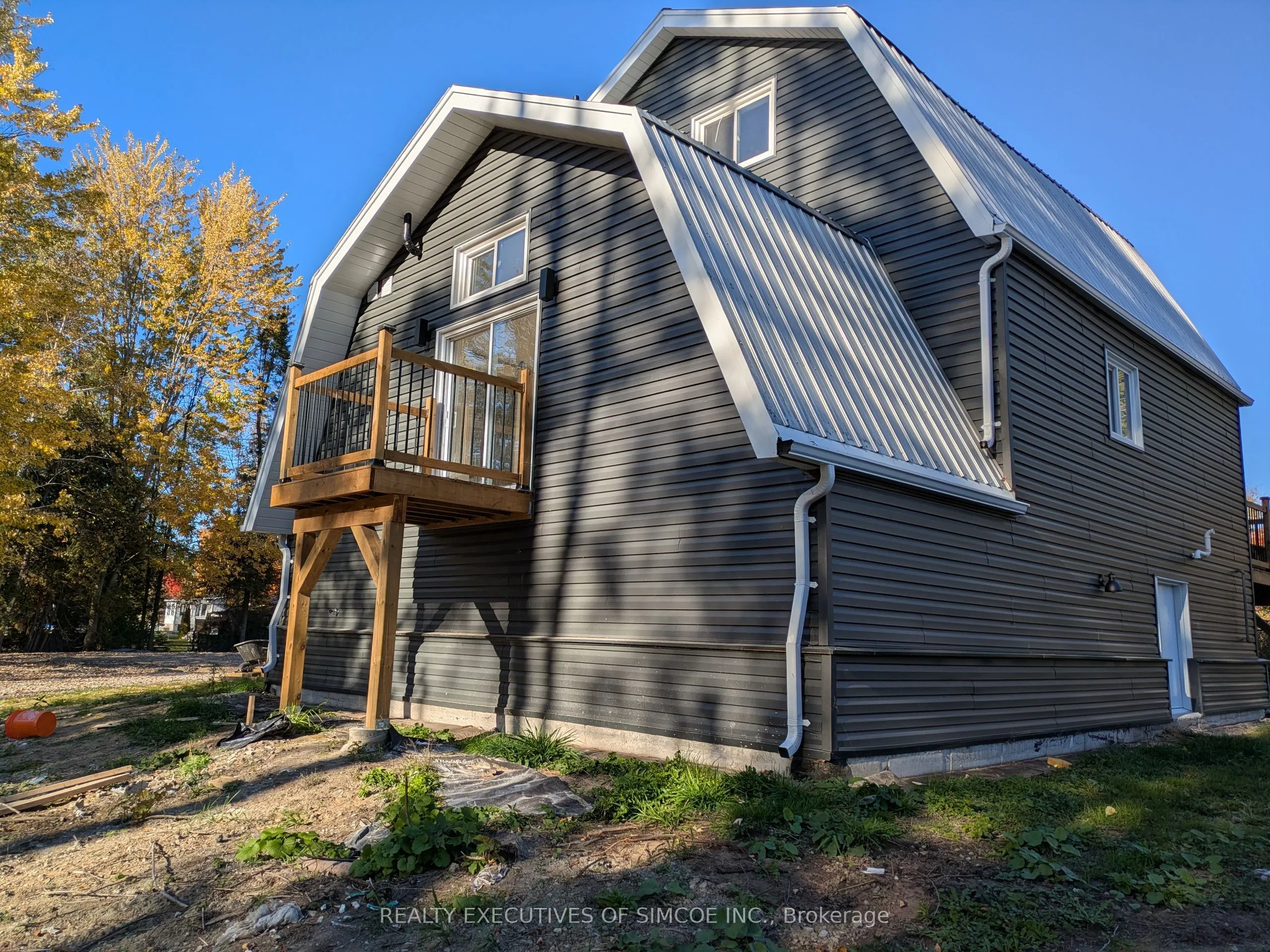 3464 Bayou Road