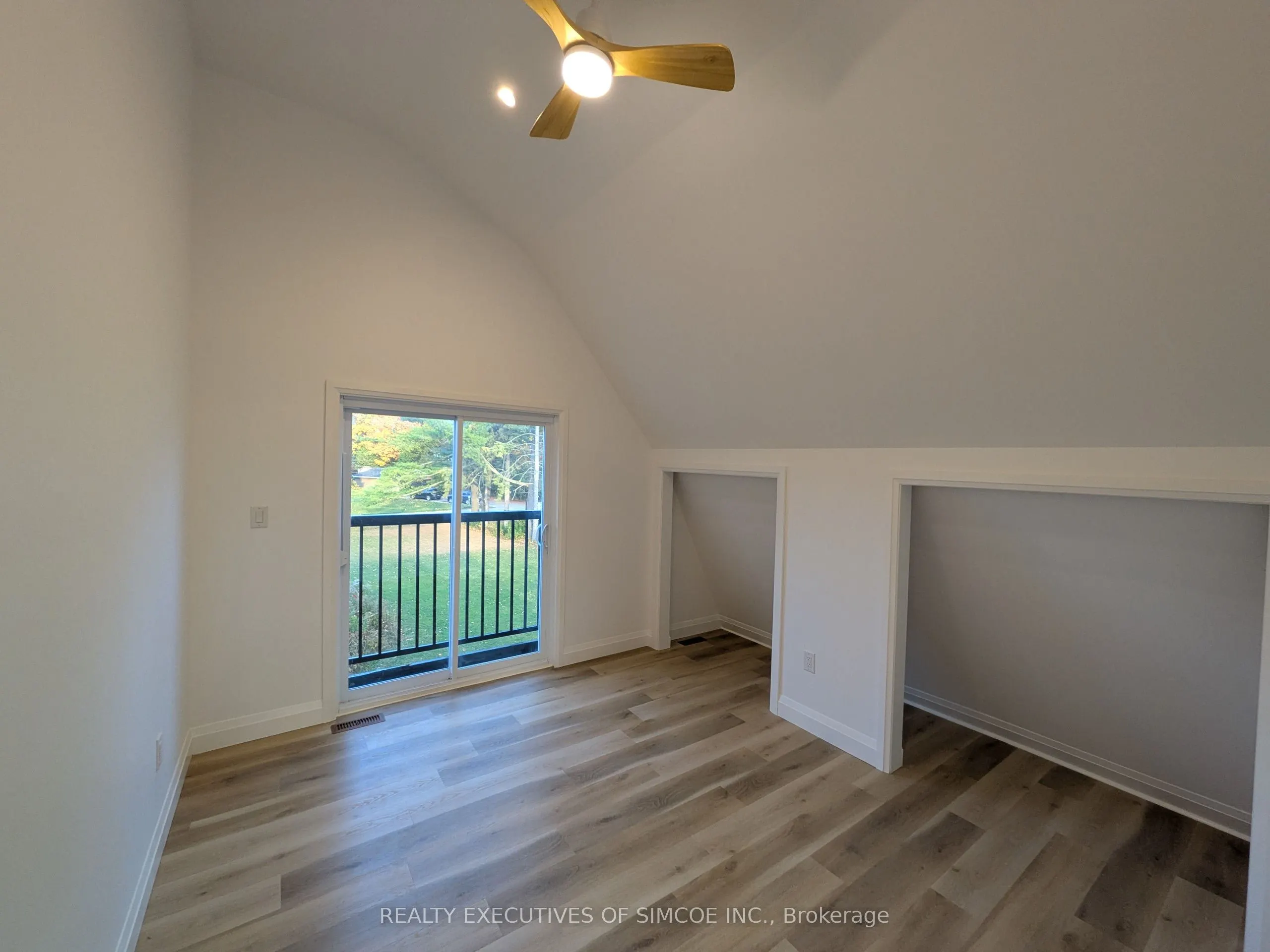 3464 Bayou Road