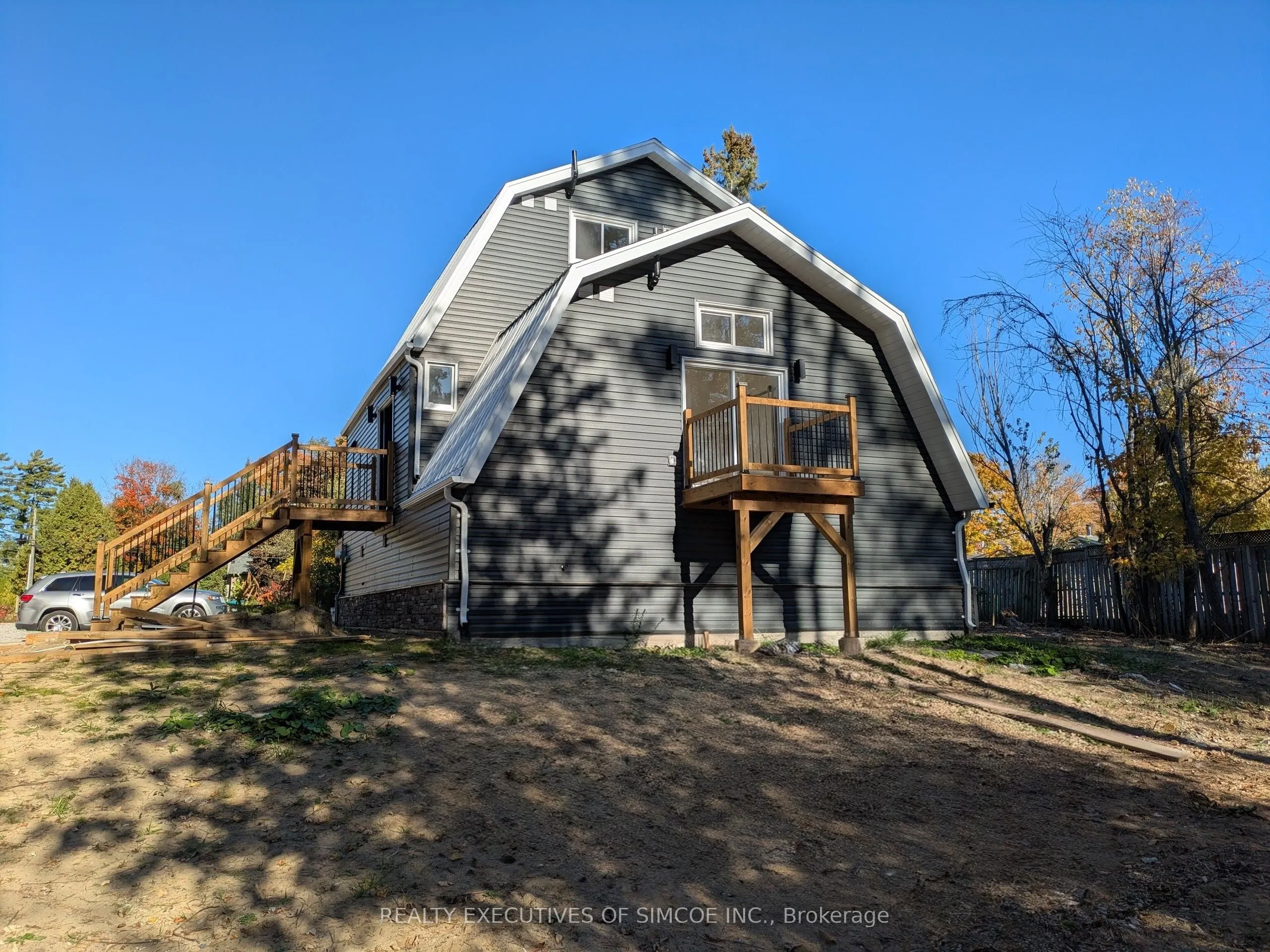 3464 Bayou Road