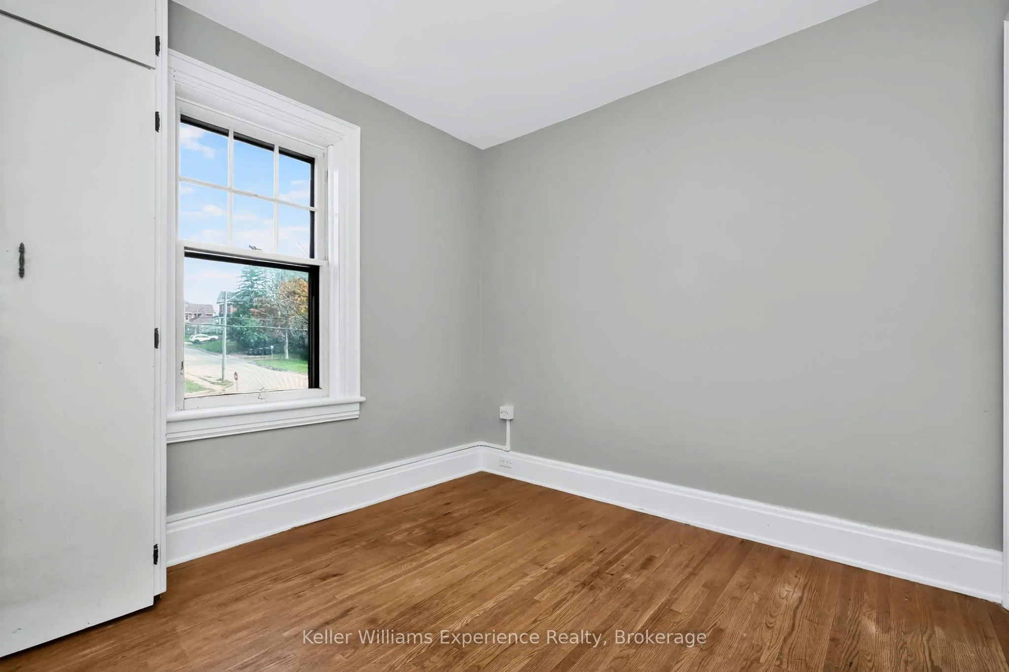 406 Dominion Avenue