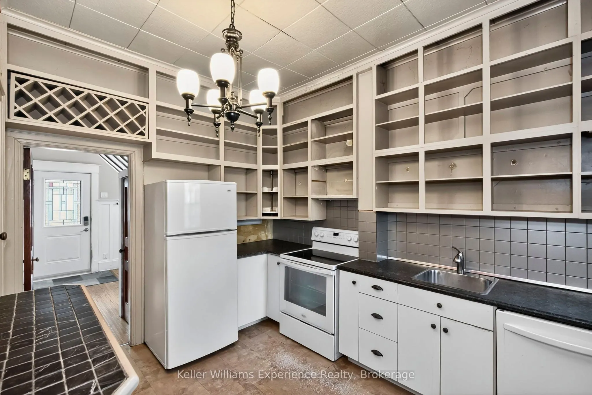 406 Dominion Avenue