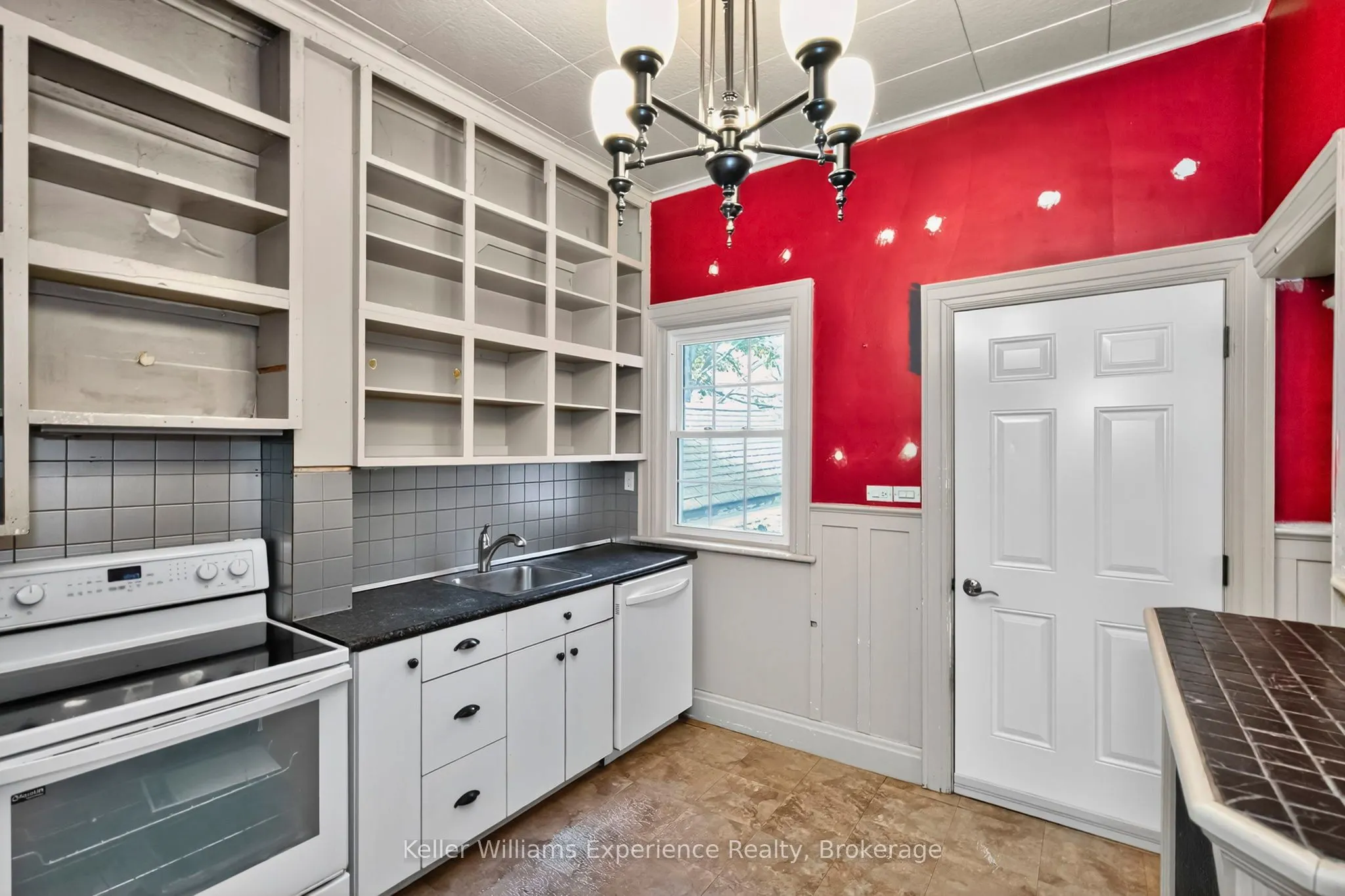 406 Dominion Avenue