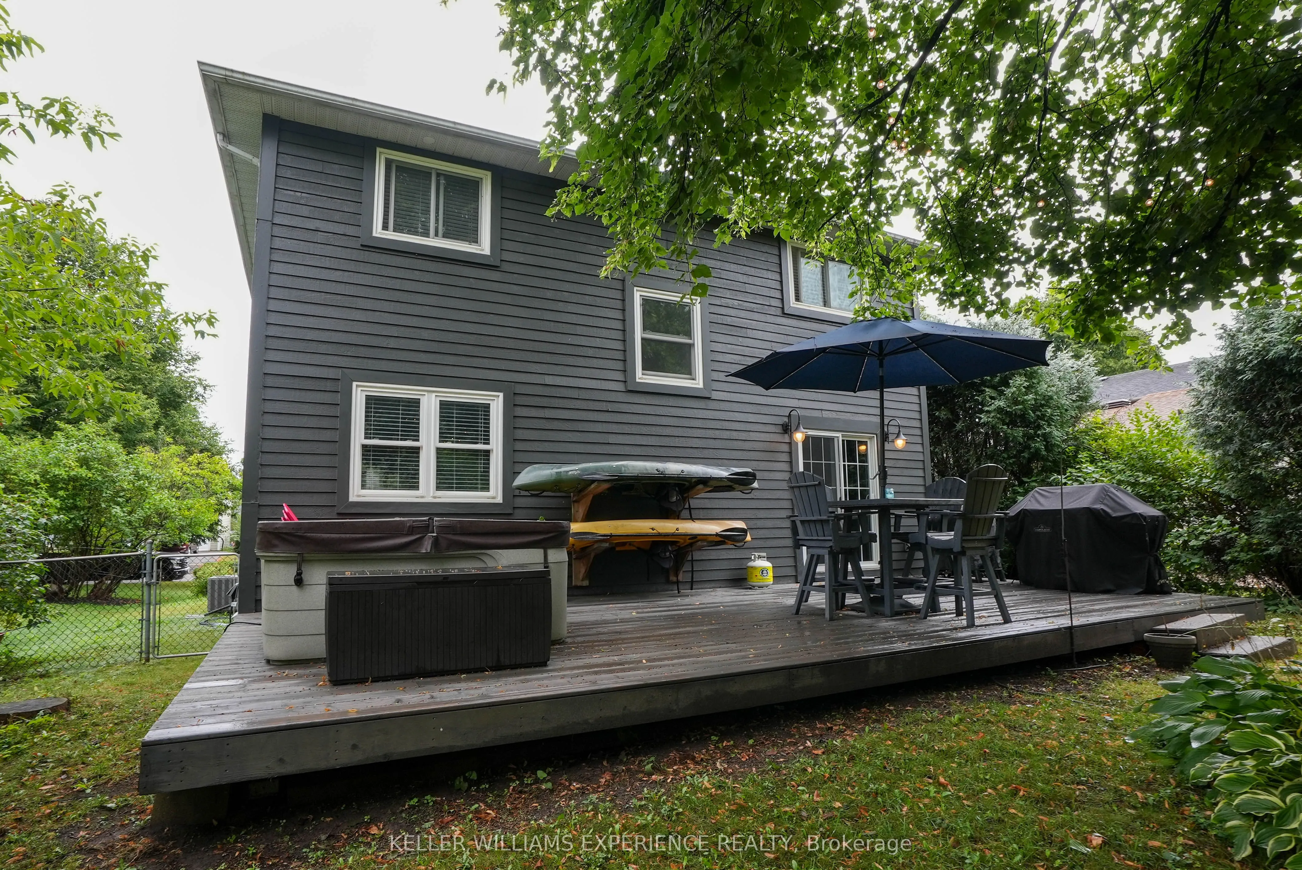 108 Elizabeth Street