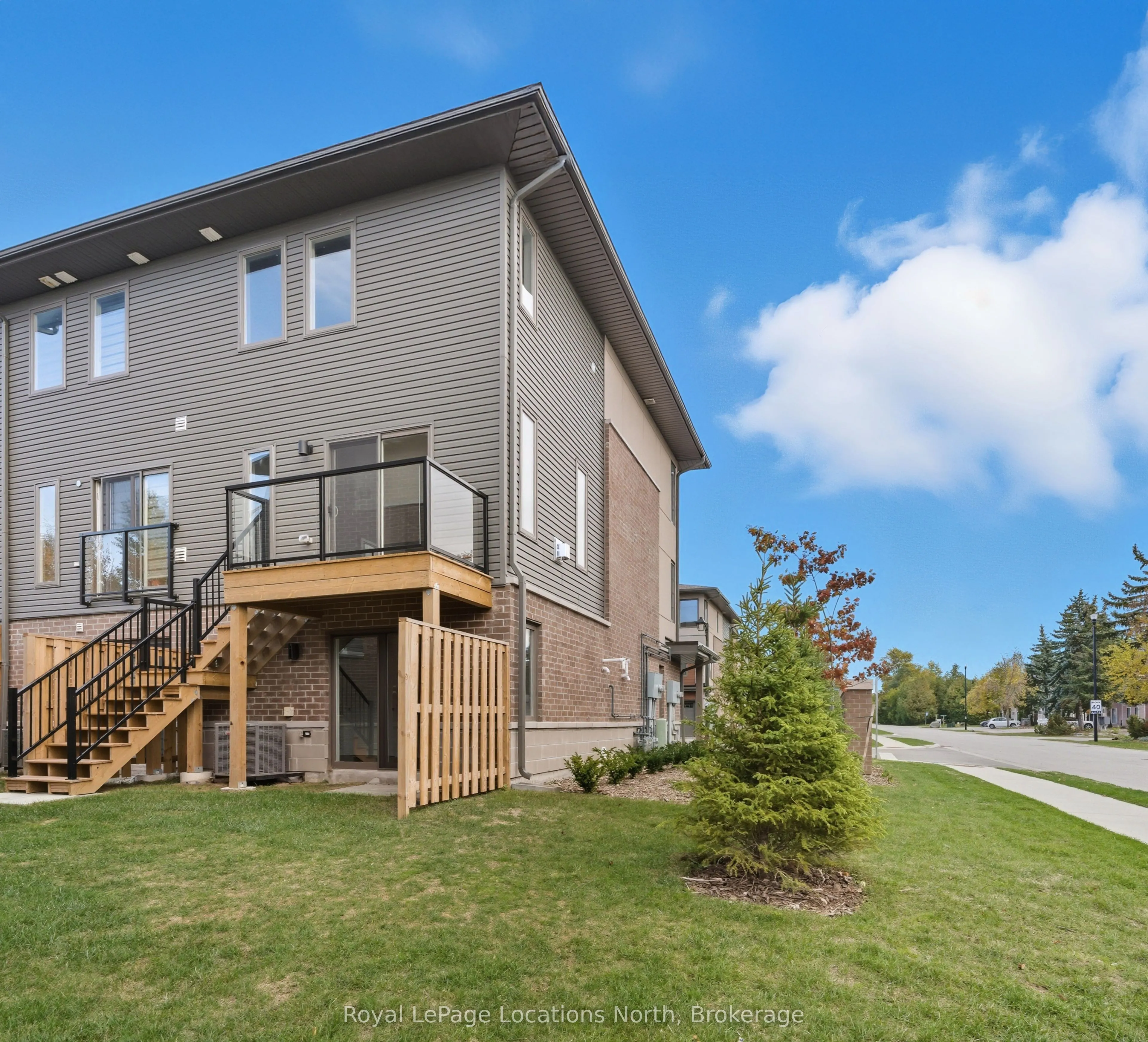 2 Winters Crescent, #2