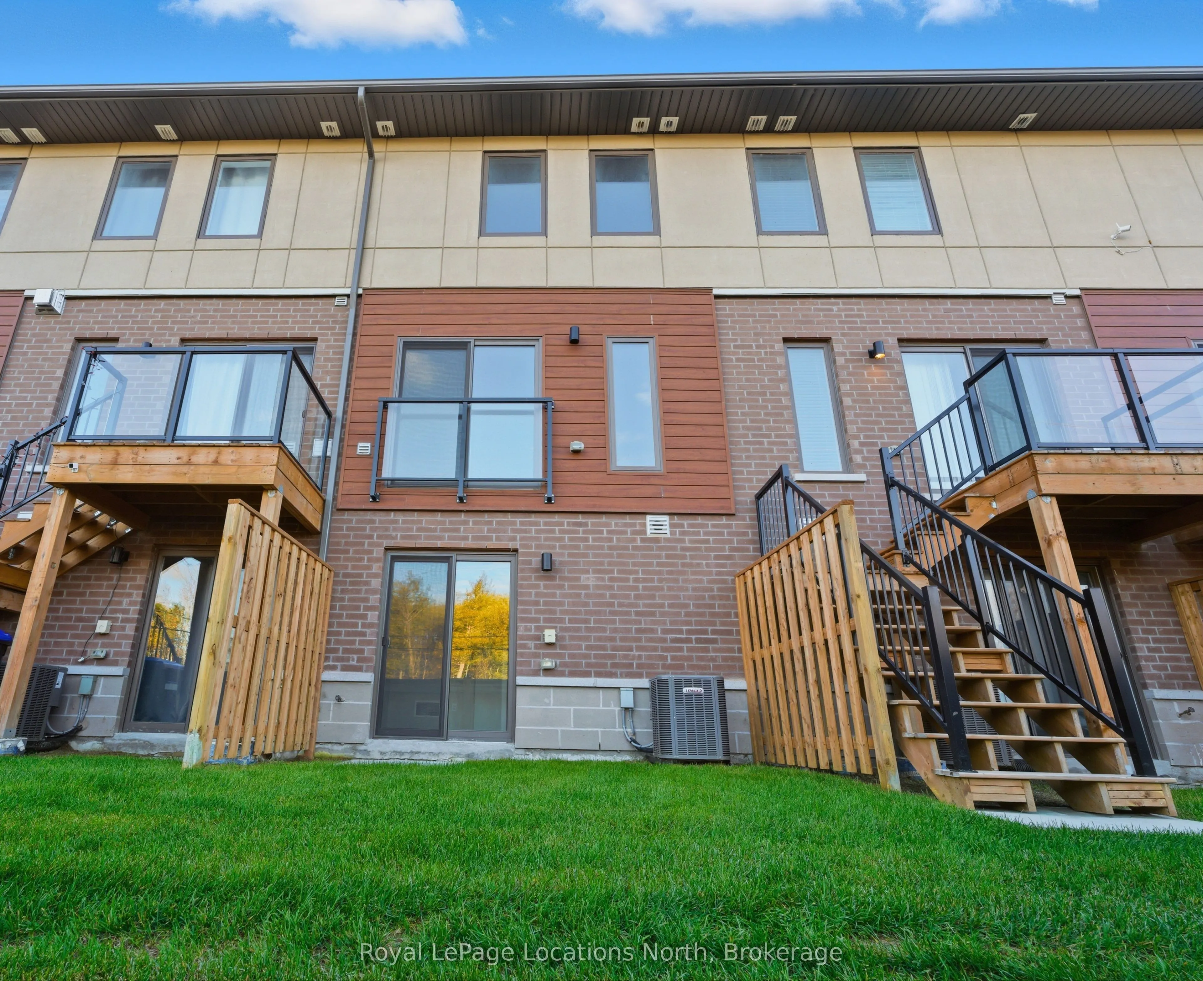 42 Winters Crescent, #42