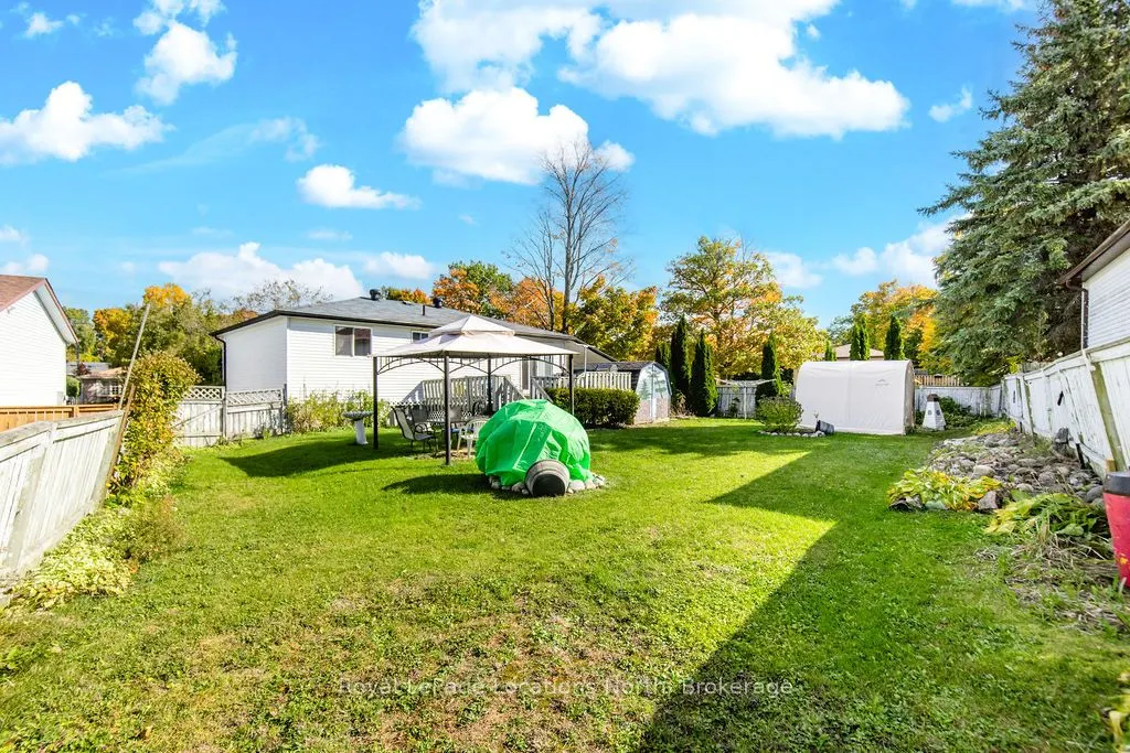 677 Bayview Drive