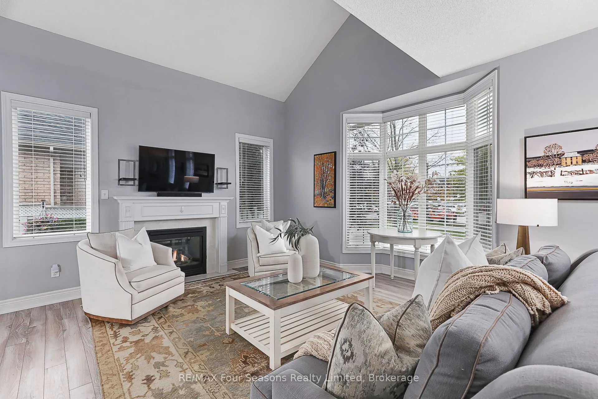 2 CALLARY Crescent