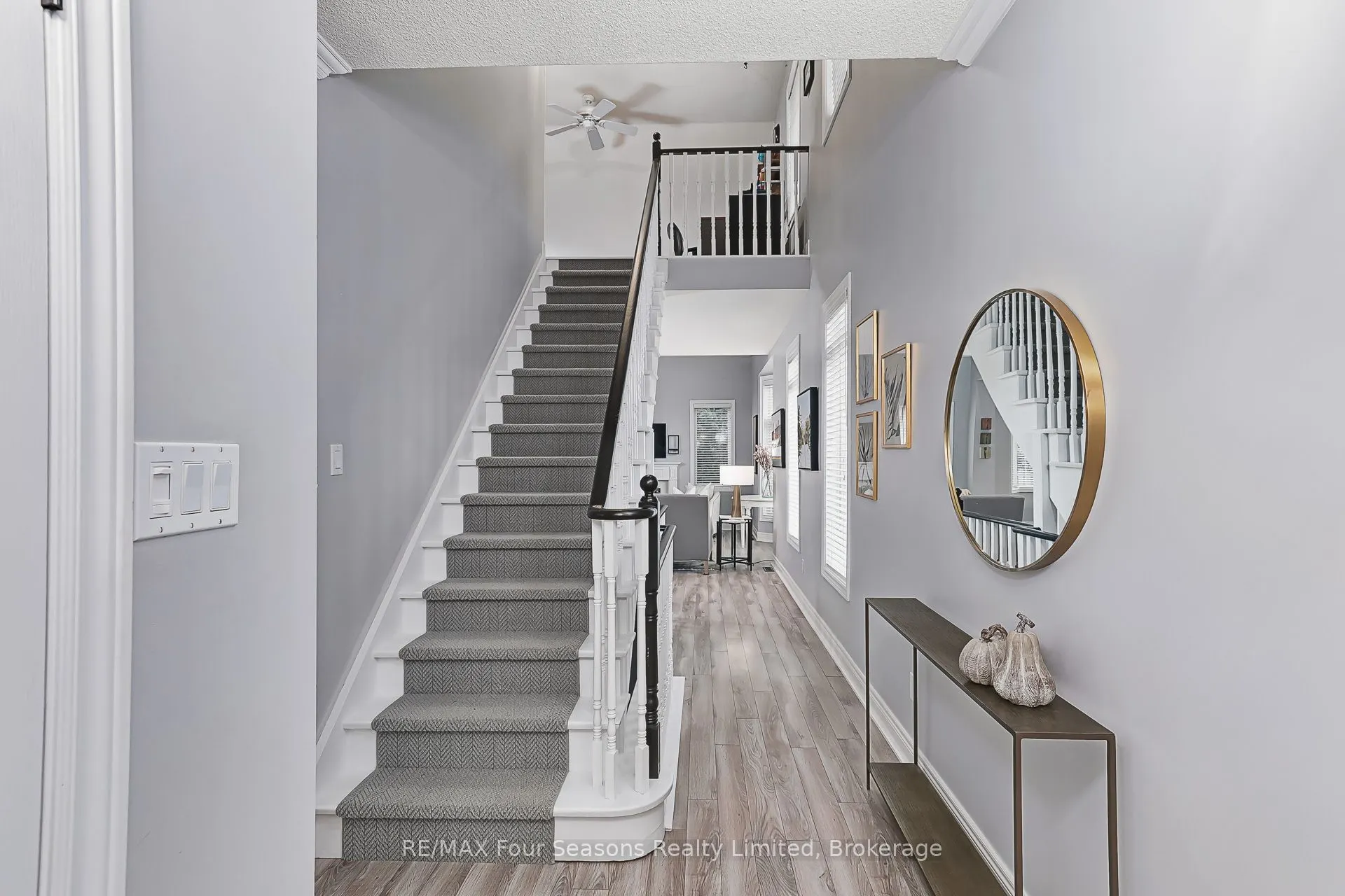 2 CALLARY Crescent