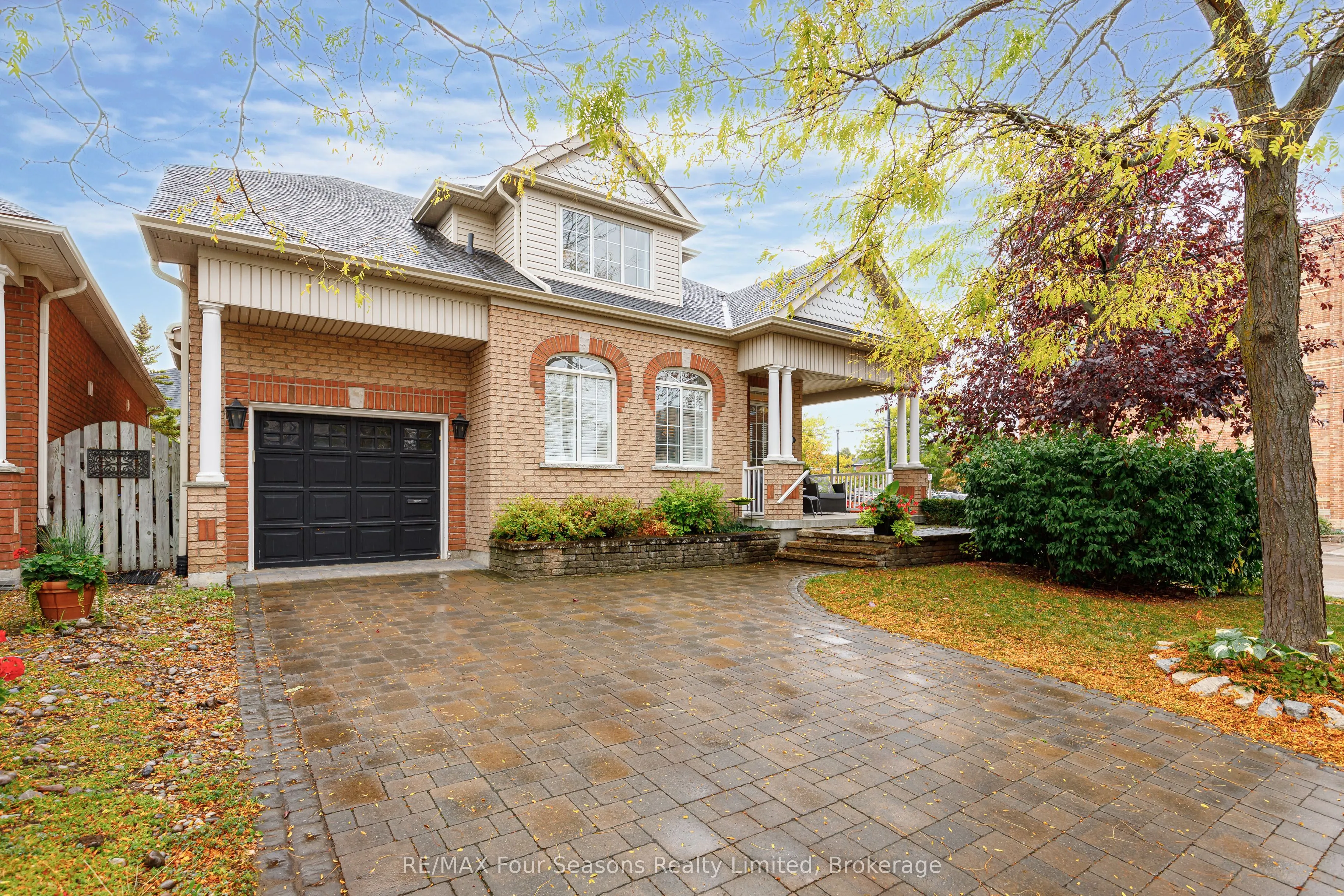 2 CALLARY Crescent