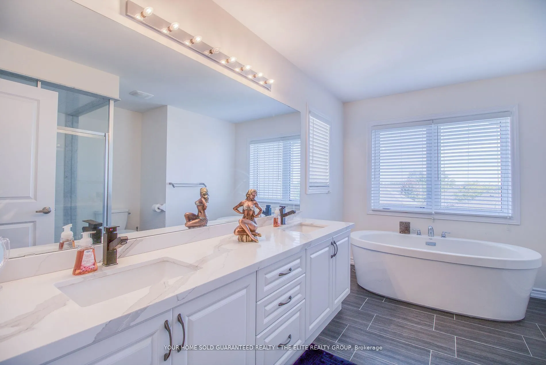 211 Lia Drive