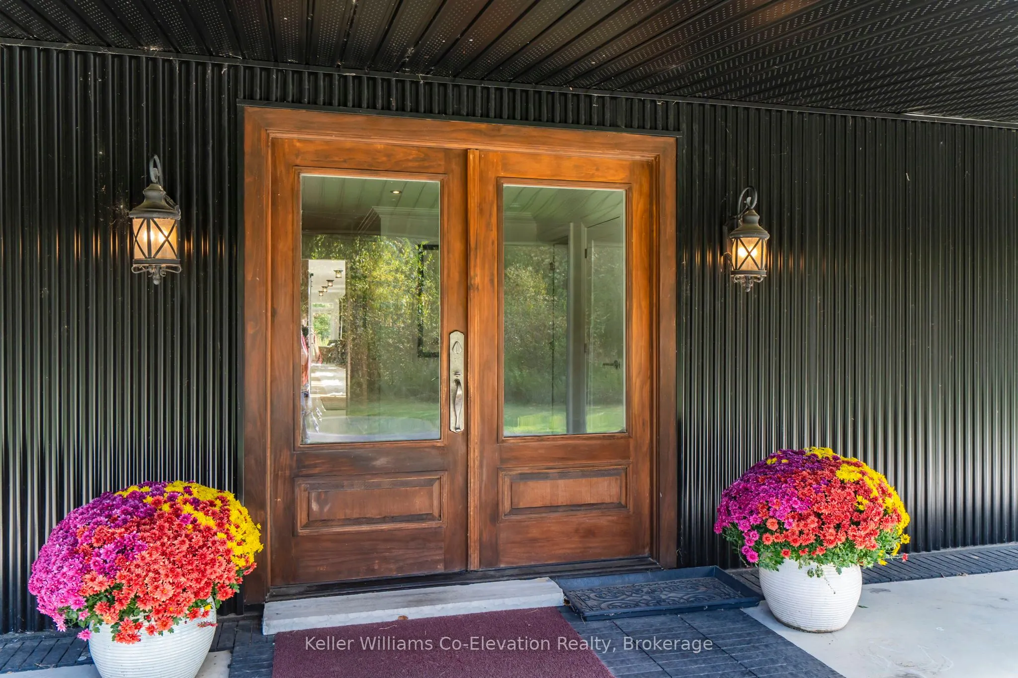 1076 Beaver Lane