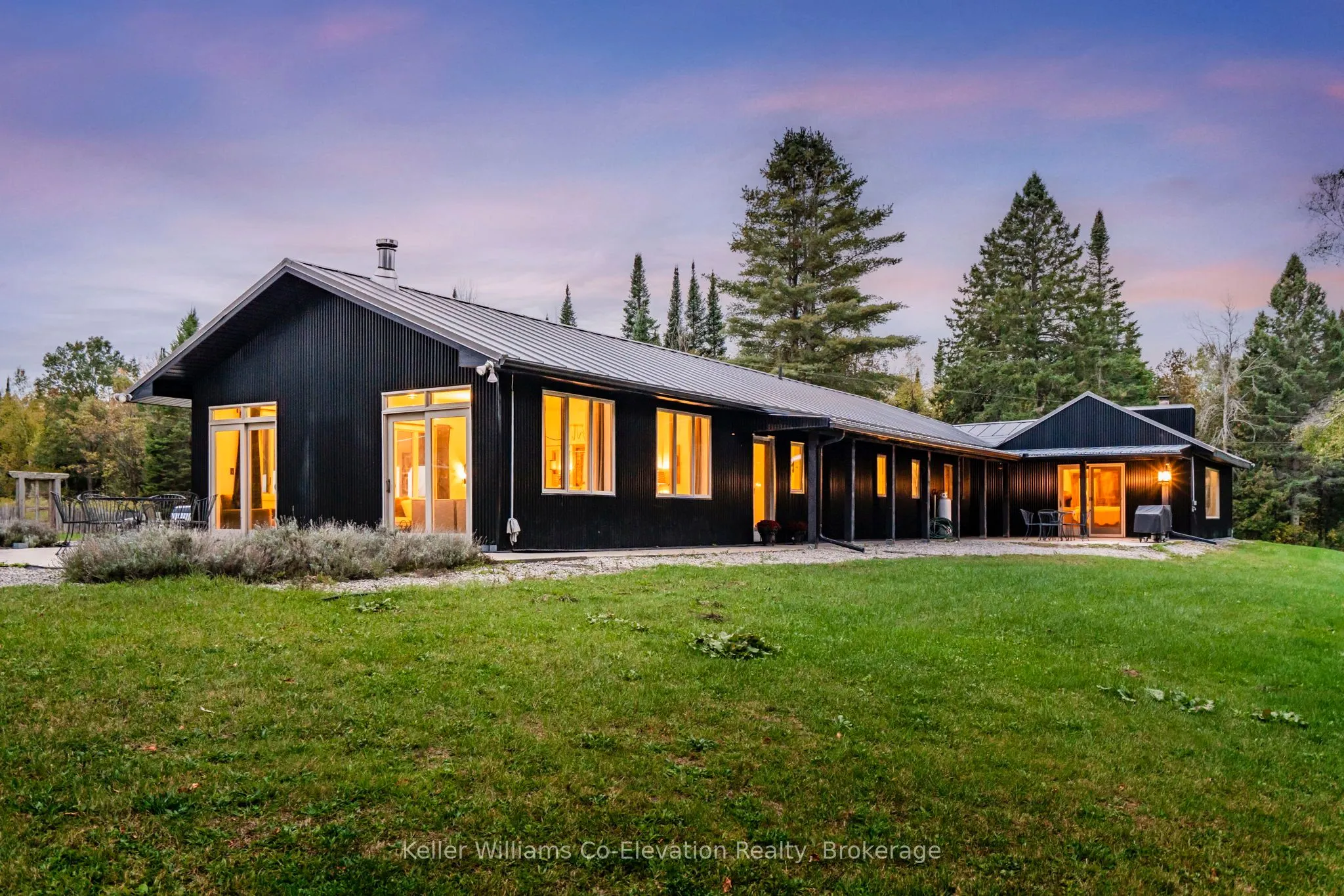 1076 Beaver Lane