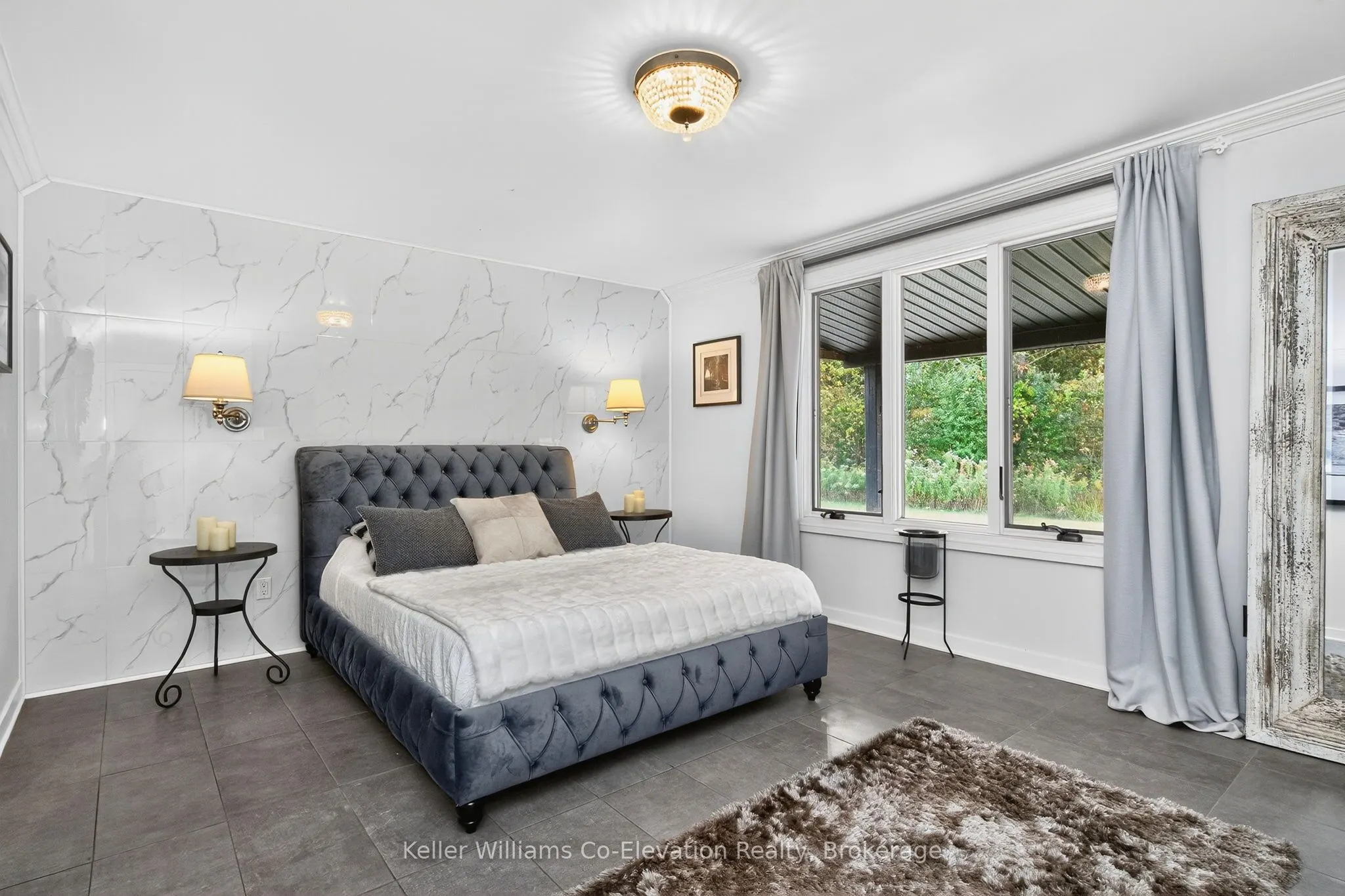 1076 Beaver Lane