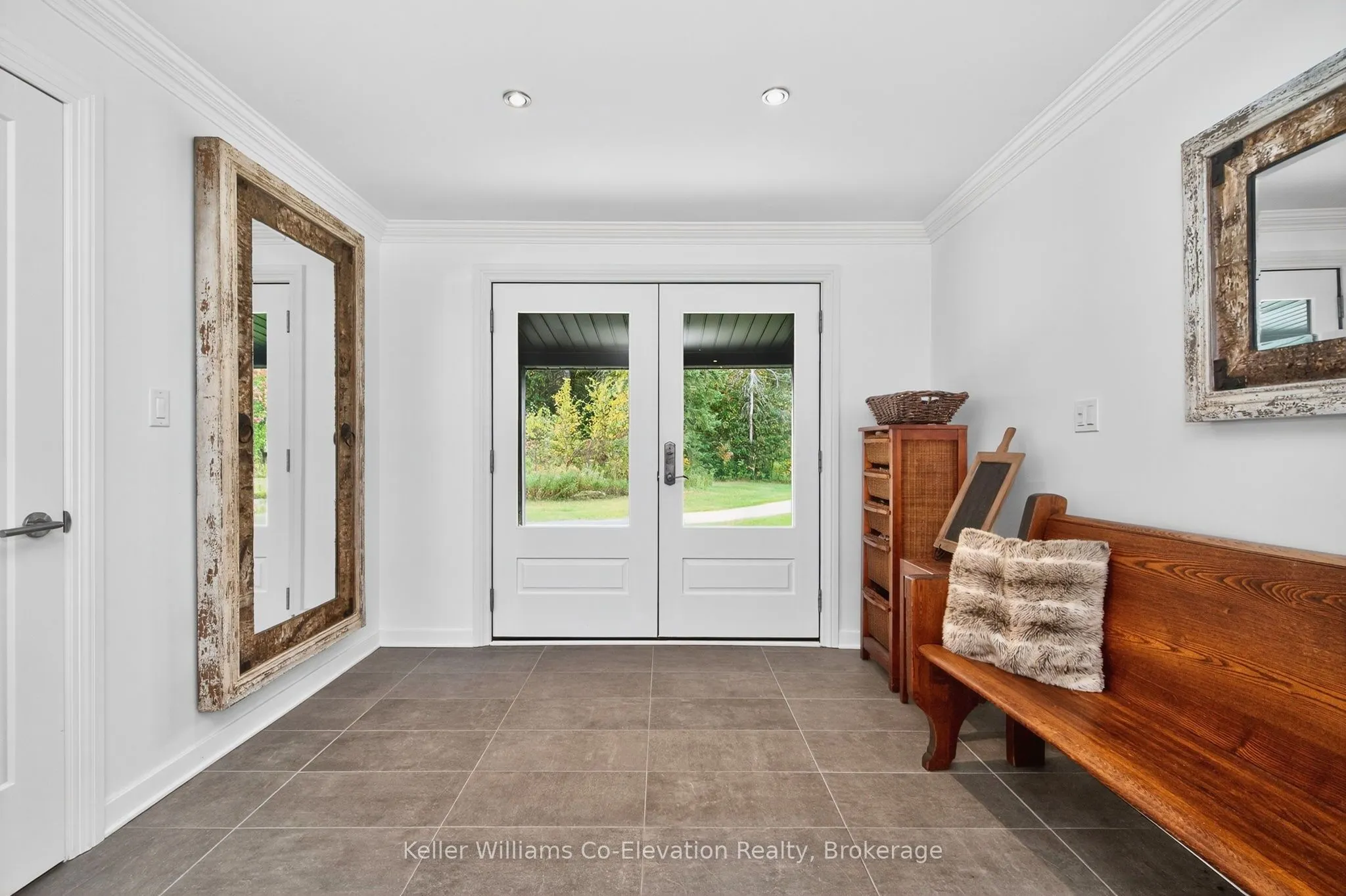1076 Beaver Lane