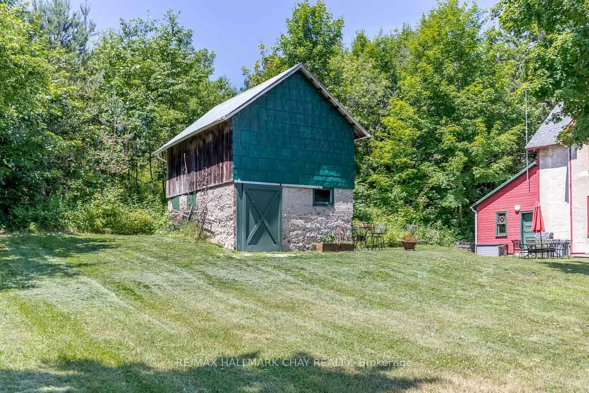 4514 Penetanguishene Road
