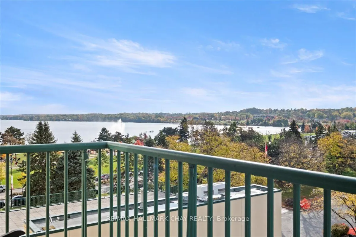 65 Ellen Street, #306