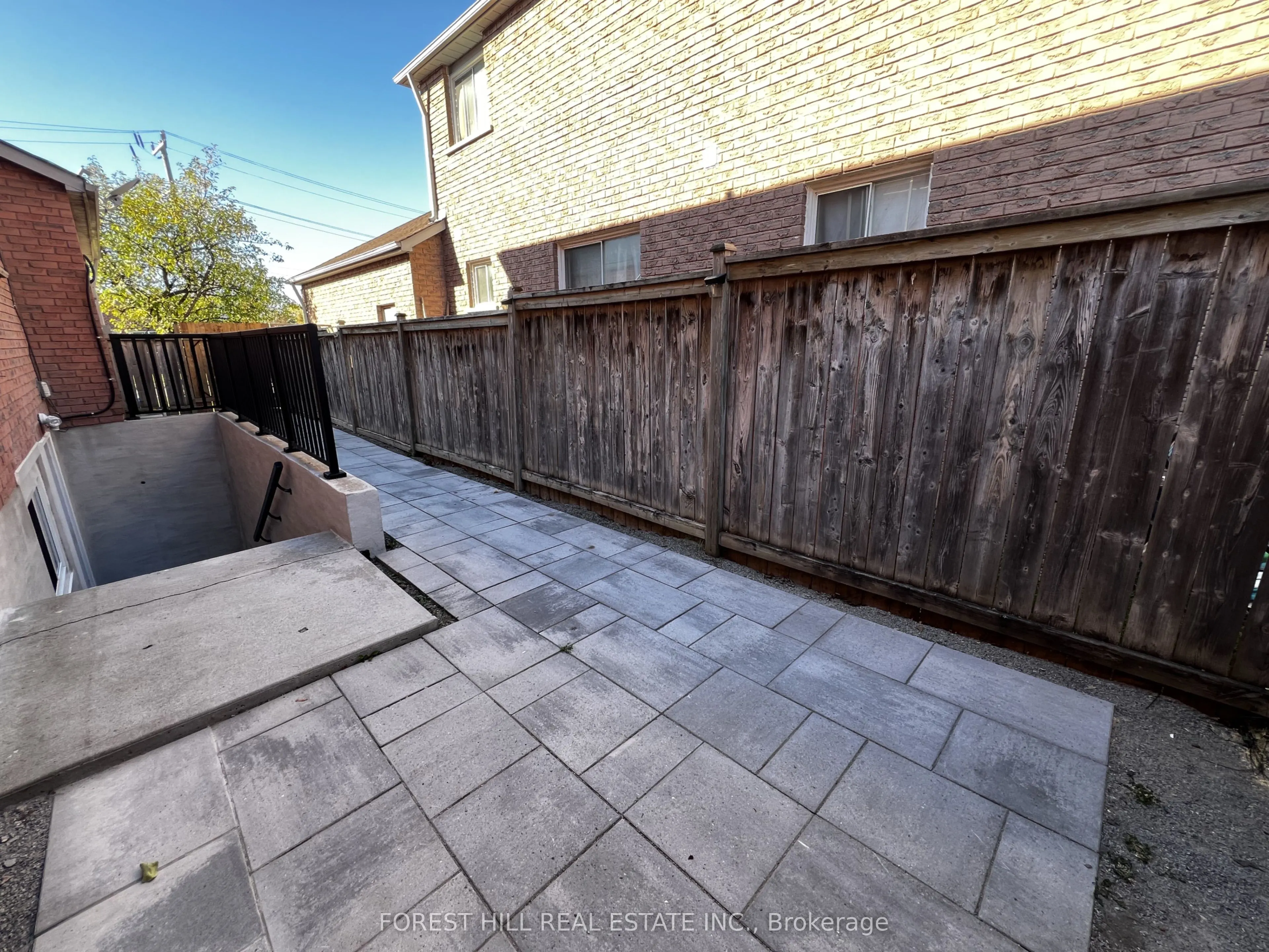 181 Johnson Street, #LOWER