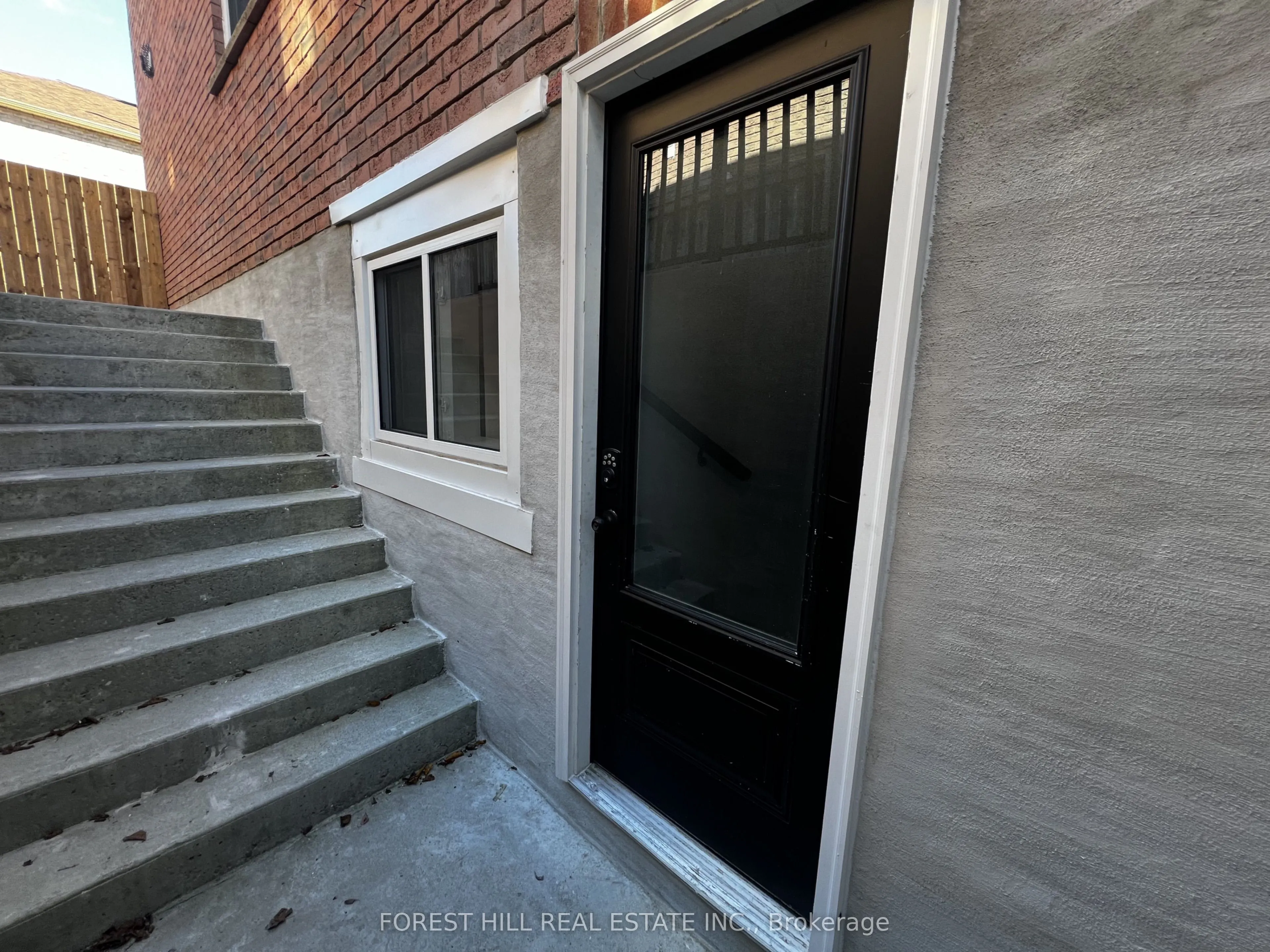 181 Johnson Street, #LOWER