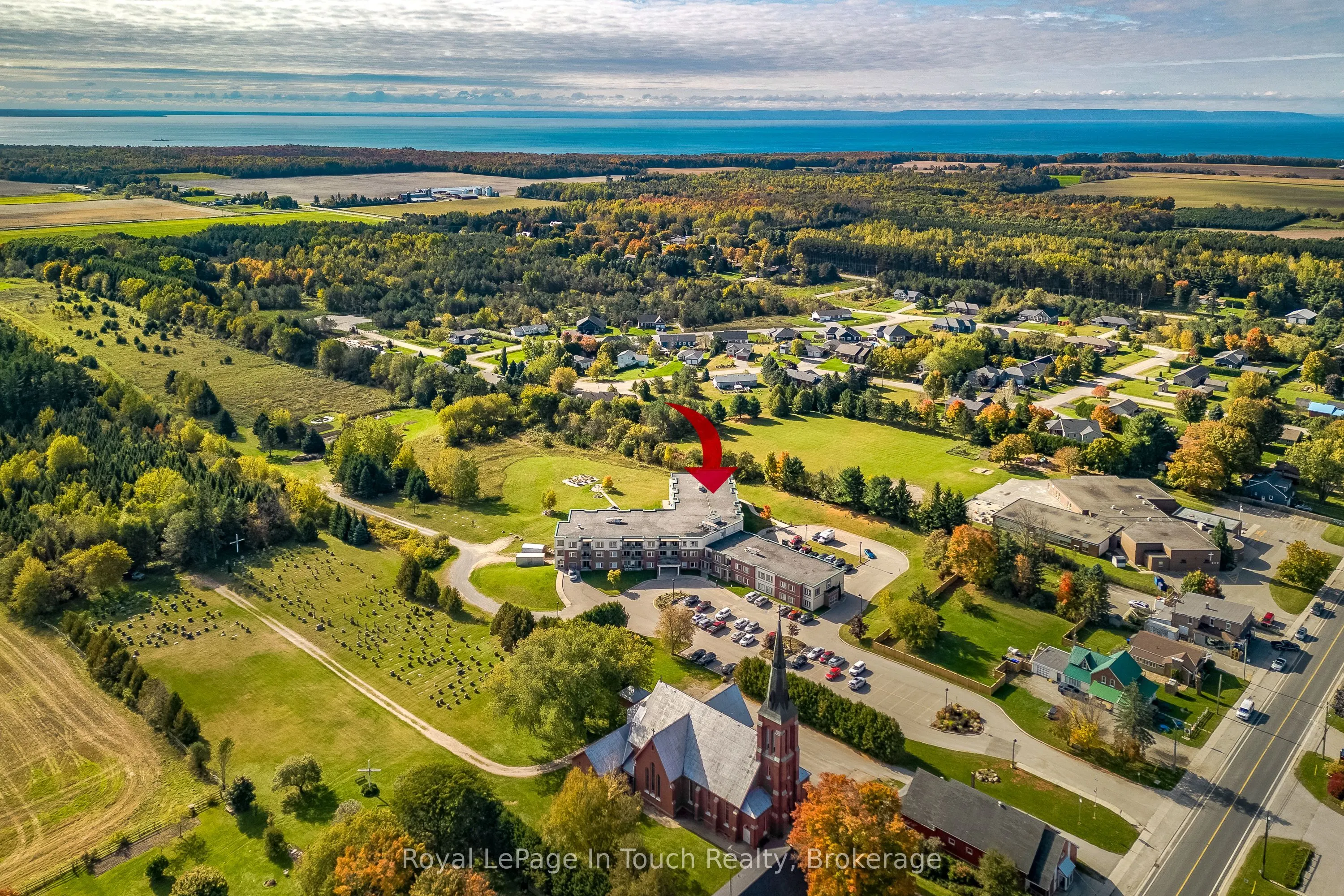 333 LAFONTAINE Road W, #310