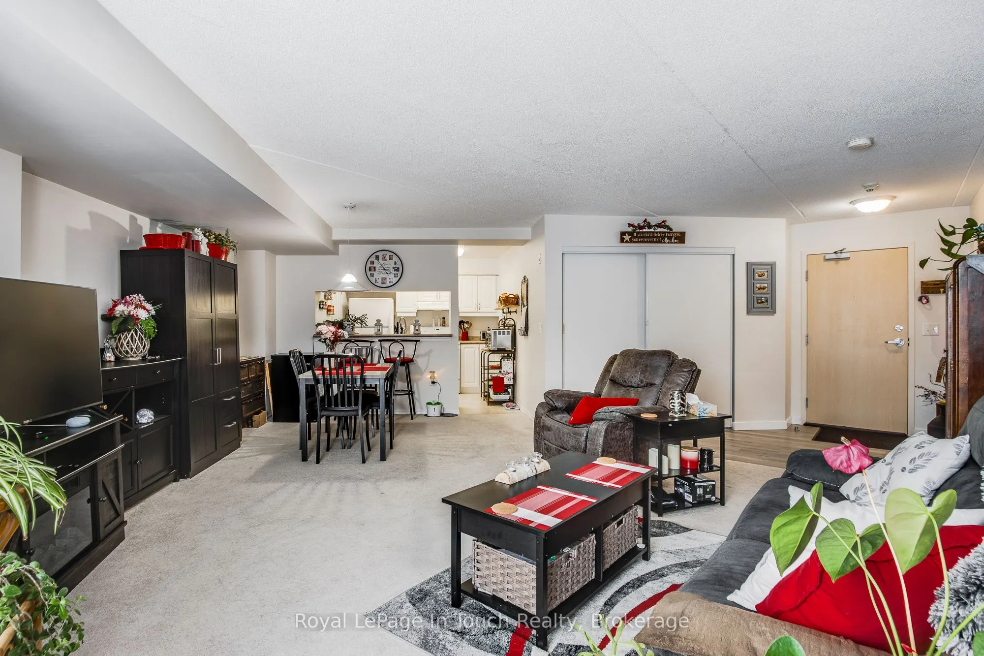 333 LAFONTAINE Road W, #310