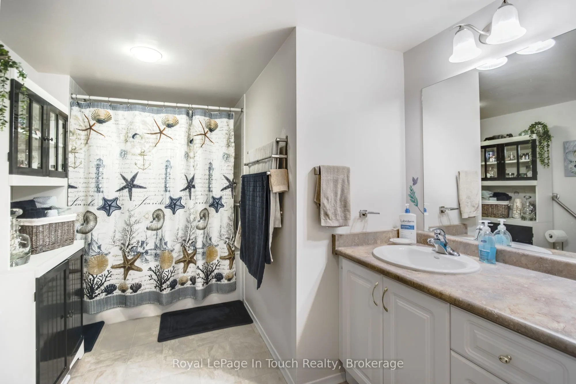 333 LAFONTAINE Road W, #310