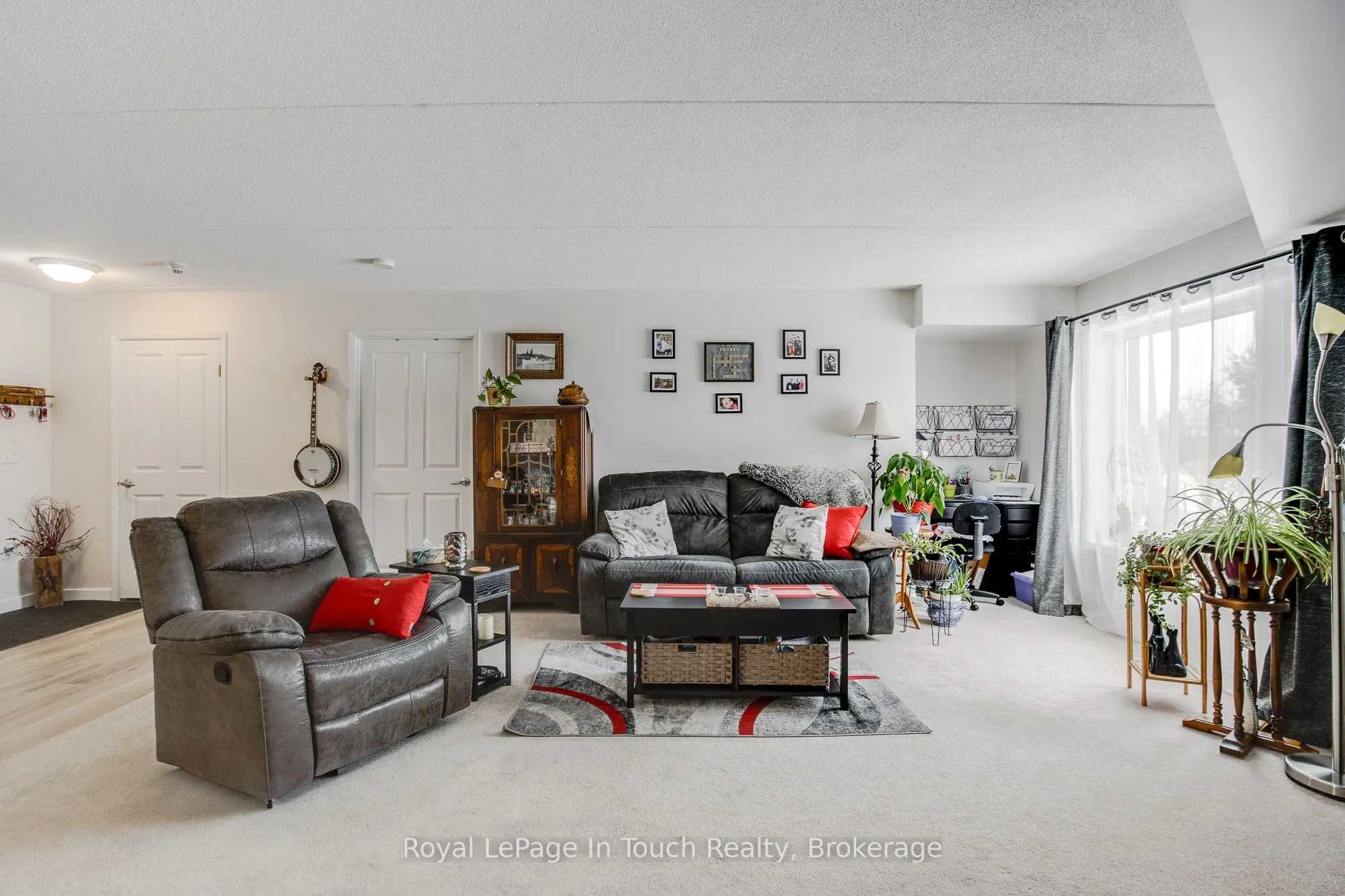 333 LAFONTAINE Road W, #310