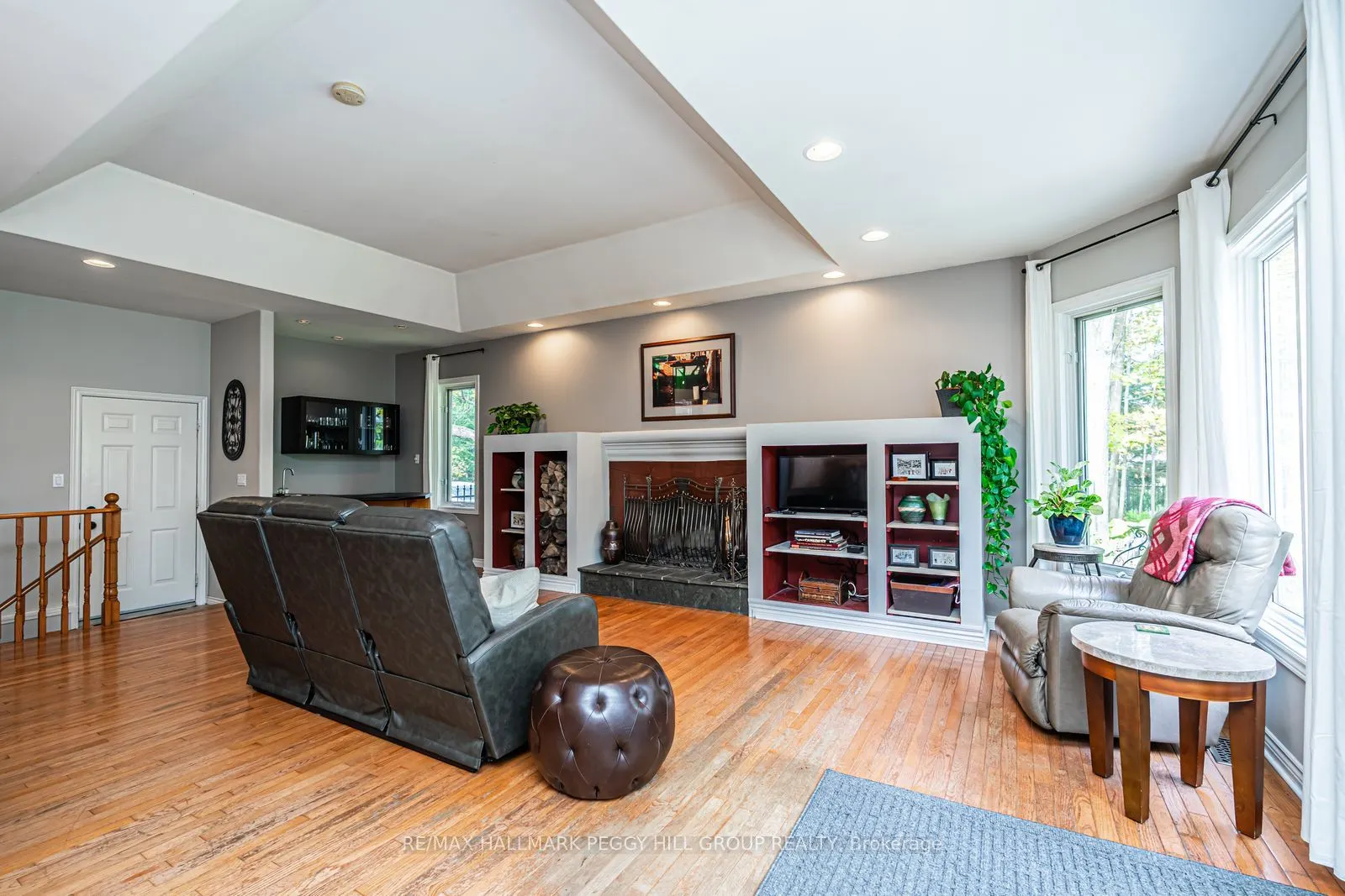 11 Bunker Place
