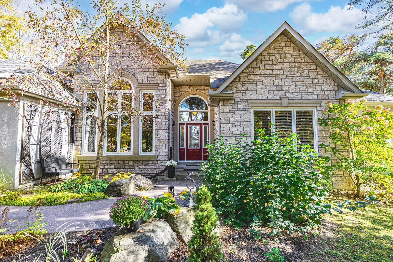 11 Bunker Place