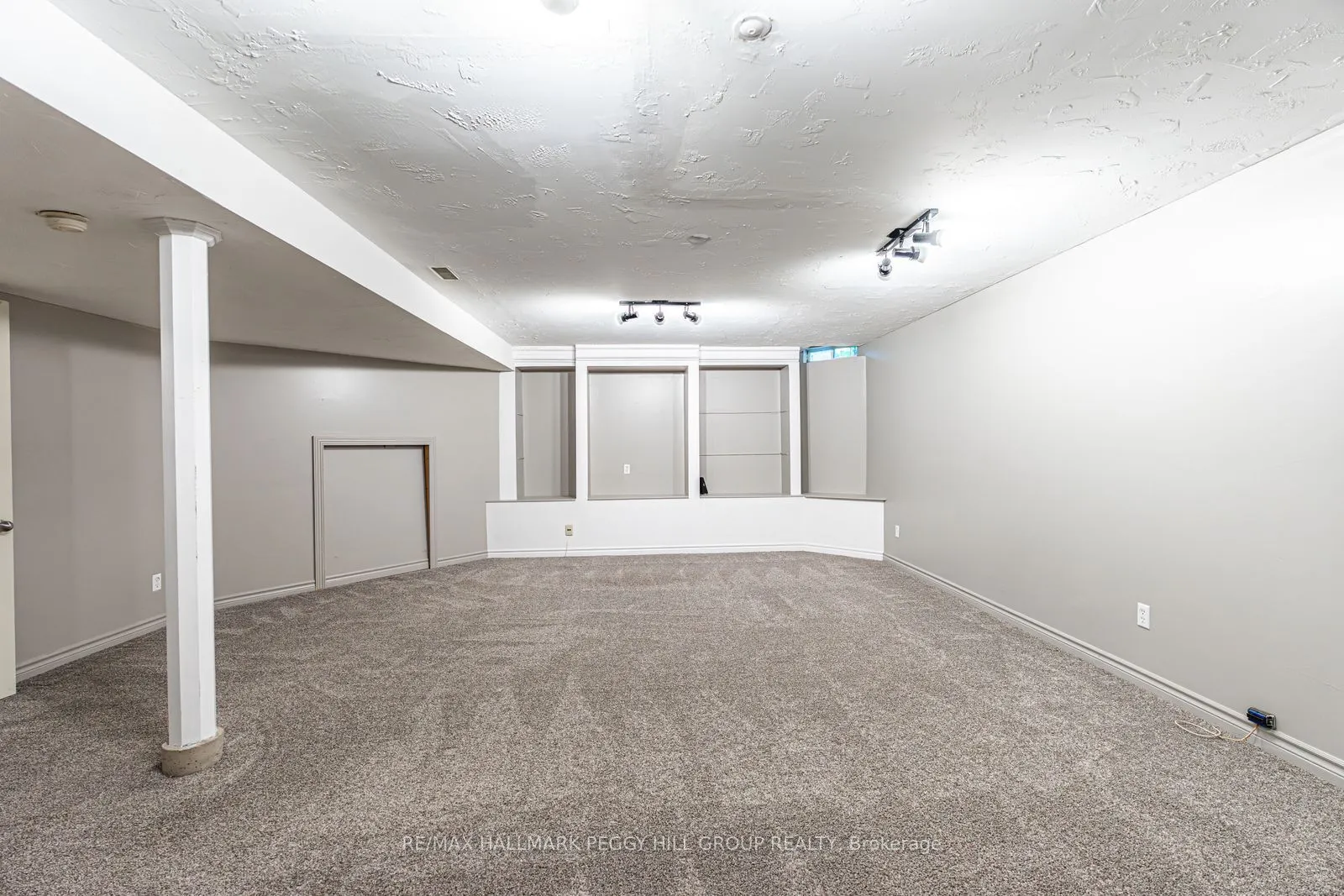 11 Bunker Place