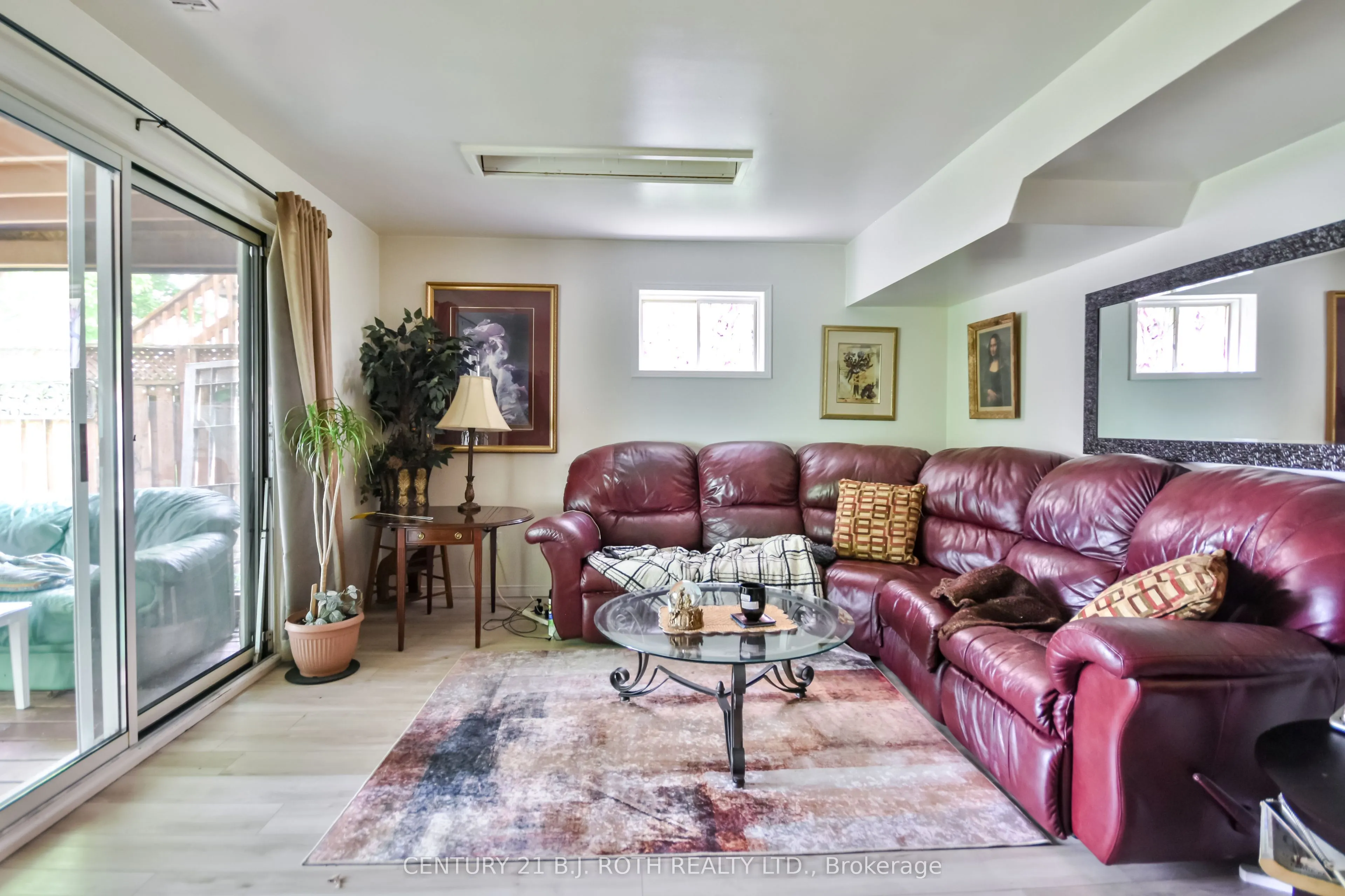 37 Nicholson Drive