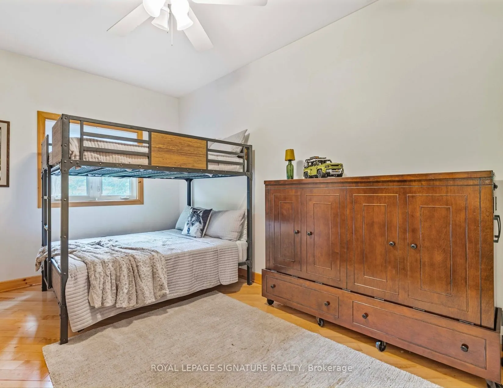 3309 Riverdale Drive