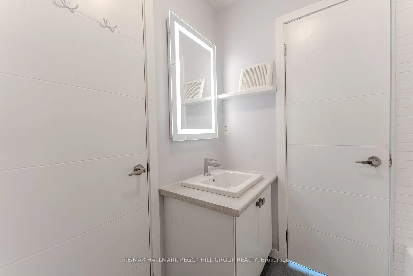 369 Essa Road, #14