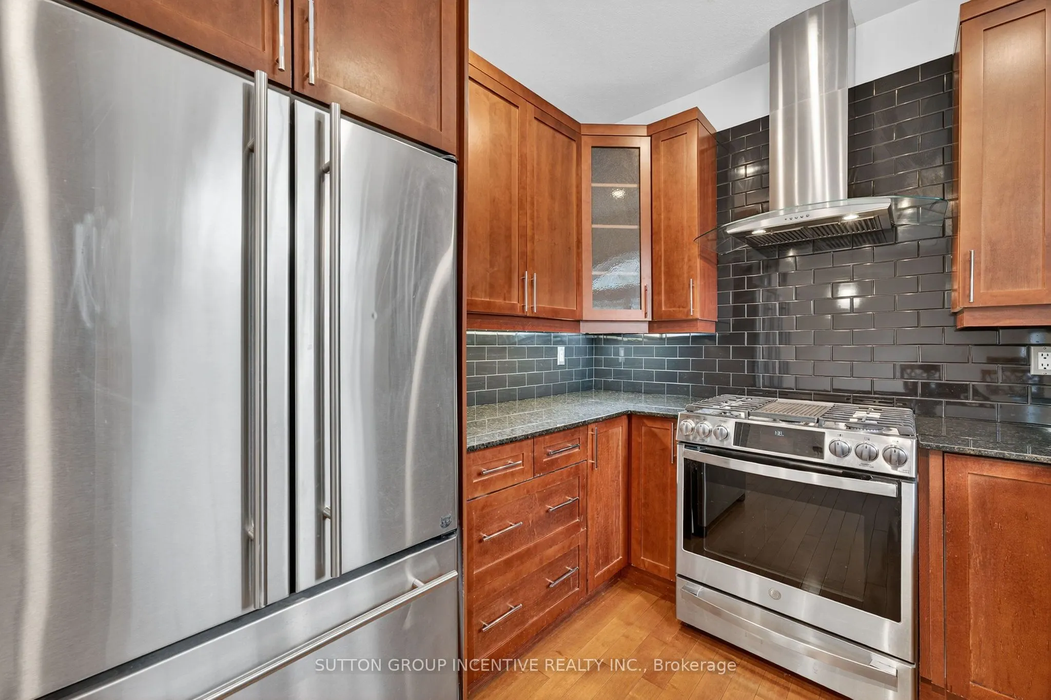 23 White Oaks Road, #5