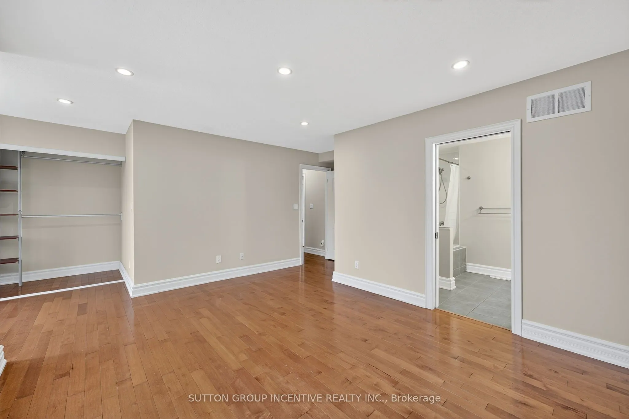 23 White Oaks Road, #5
