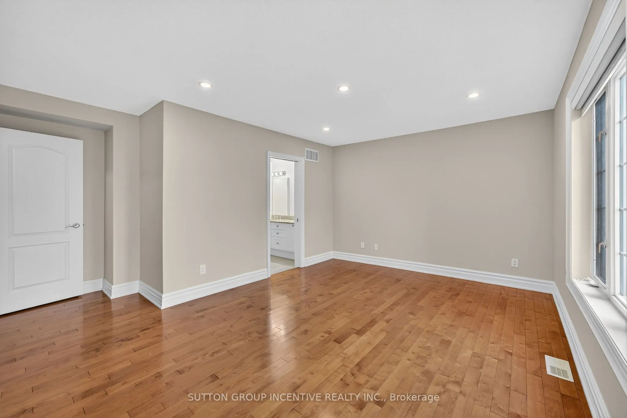 23 White Oaks Road, #5