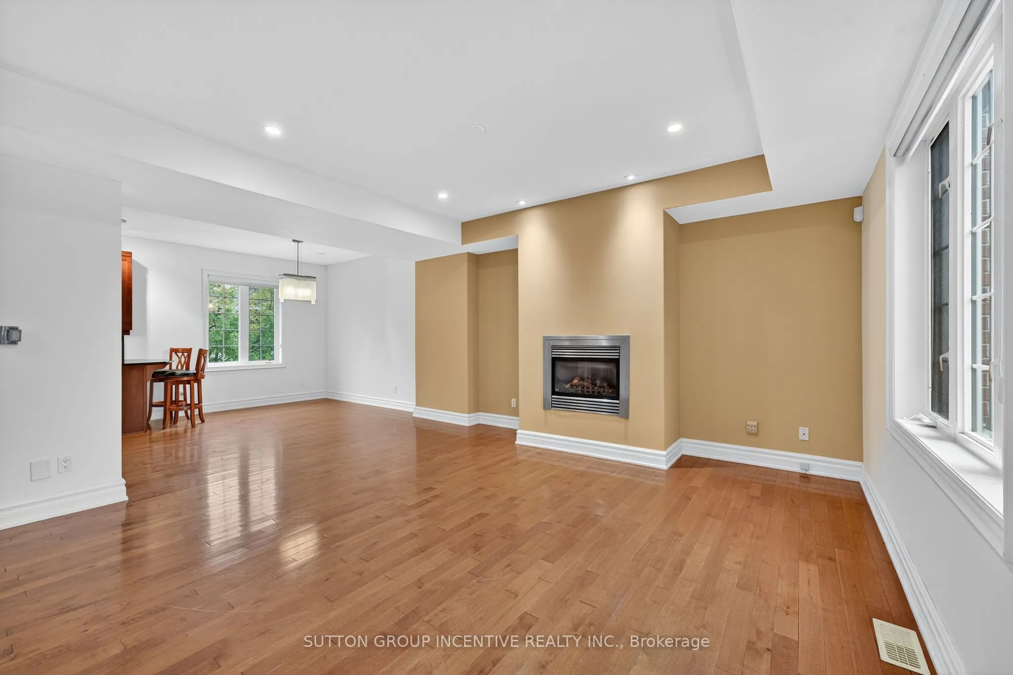 23 White Oaks Road, #5