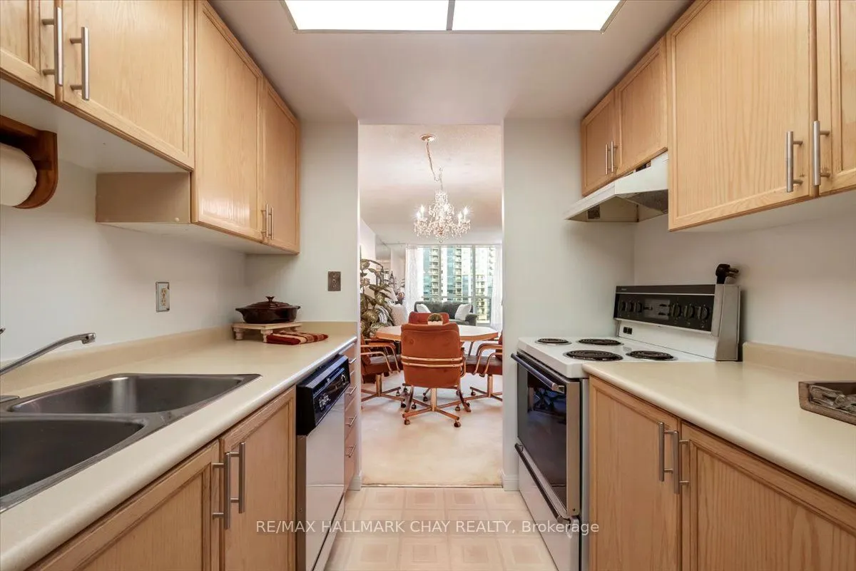 65 Ellen Street, #502