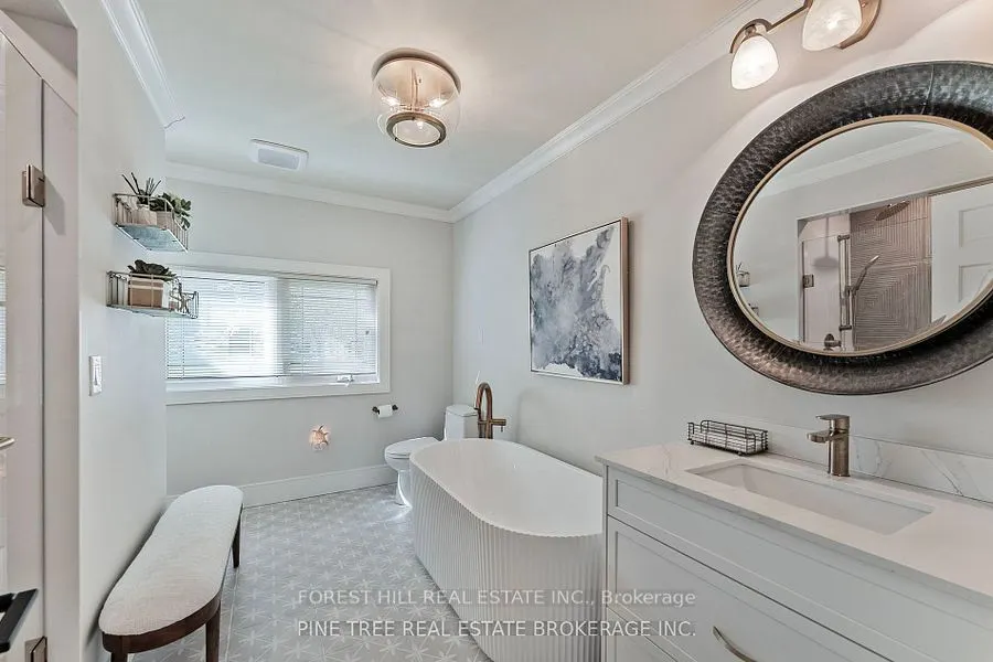 3 Greenwood Forest Road